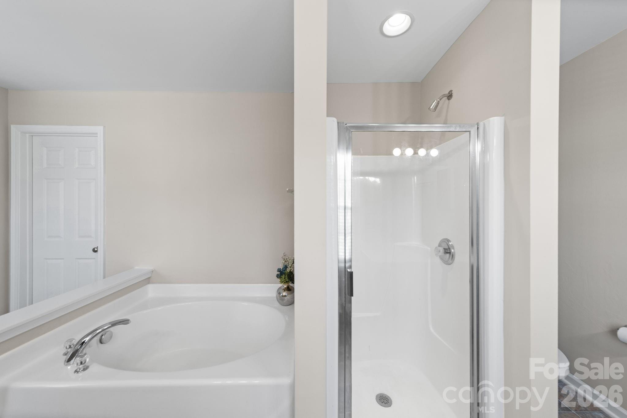 6403 Sackett Way Property Photo 17