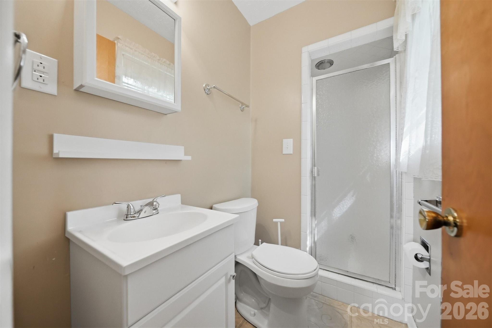 824 Ne Powell Road Property Photo 16