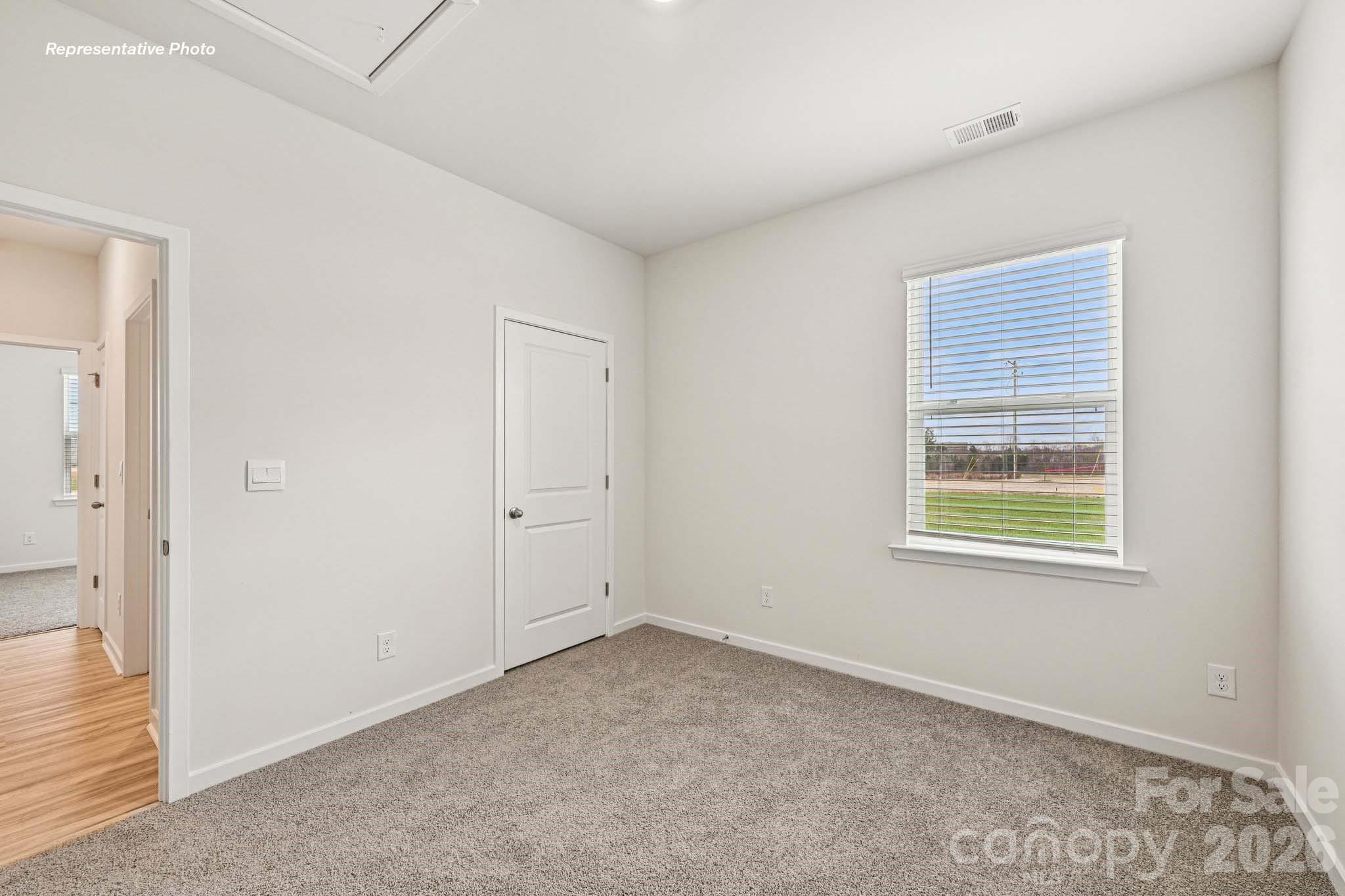 409 Frozen Dream Drive Property Photo 16
