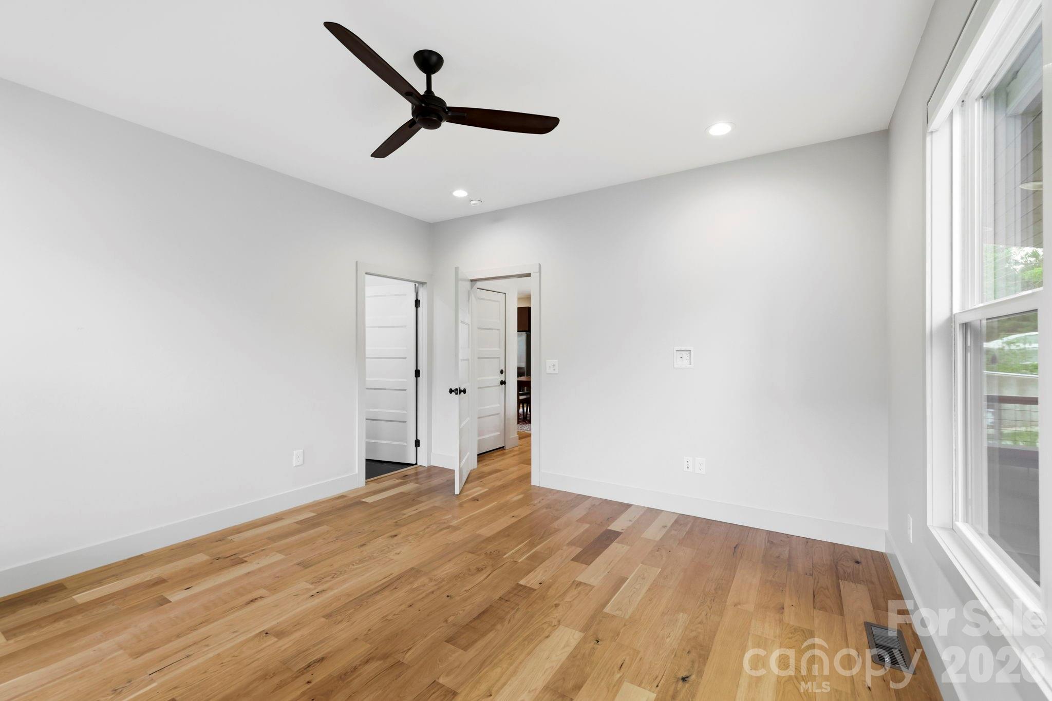 31 Lilac Street 2 Property Photo 23