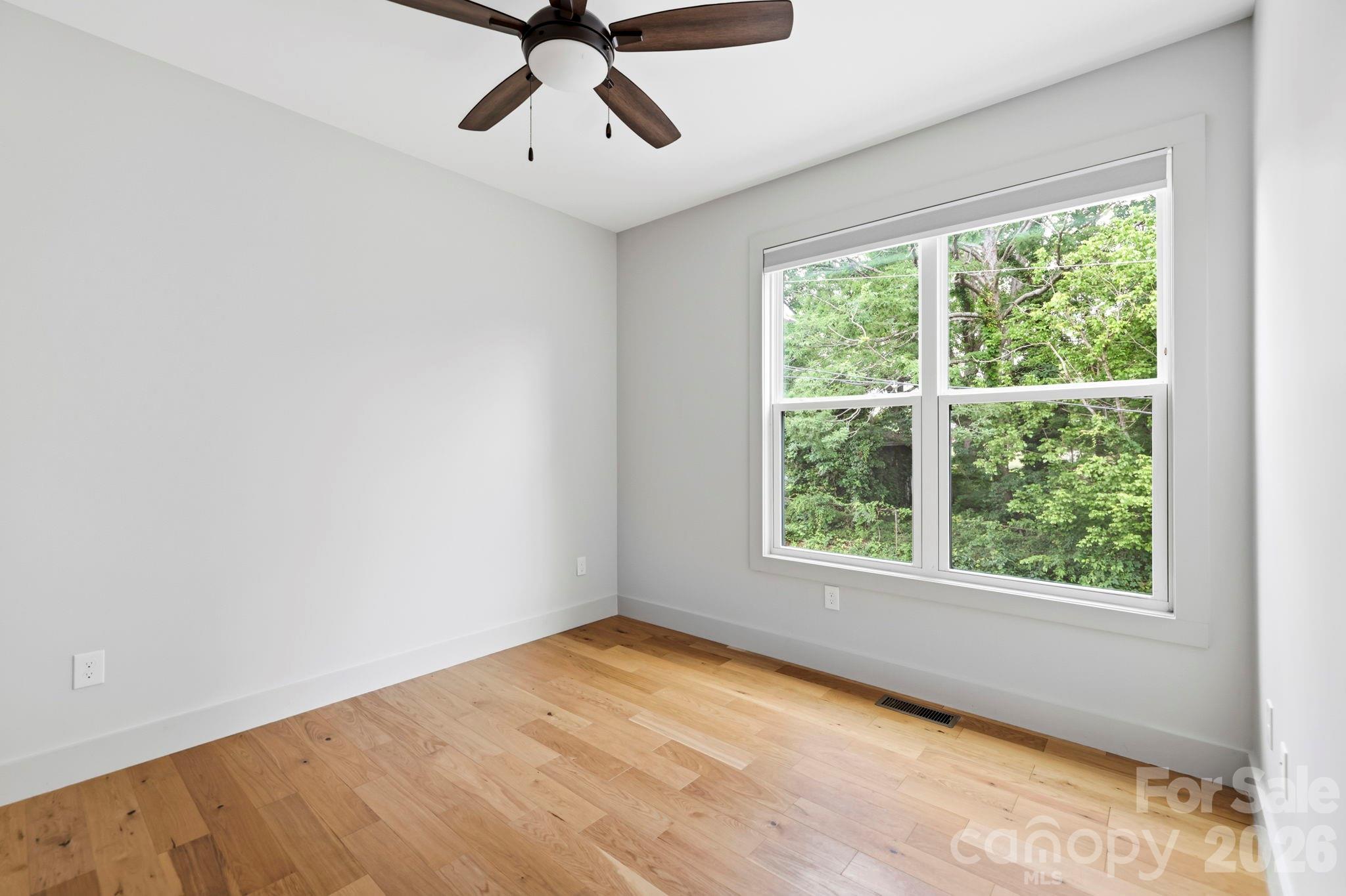 31 Lilac Street 2 Property Photo 30