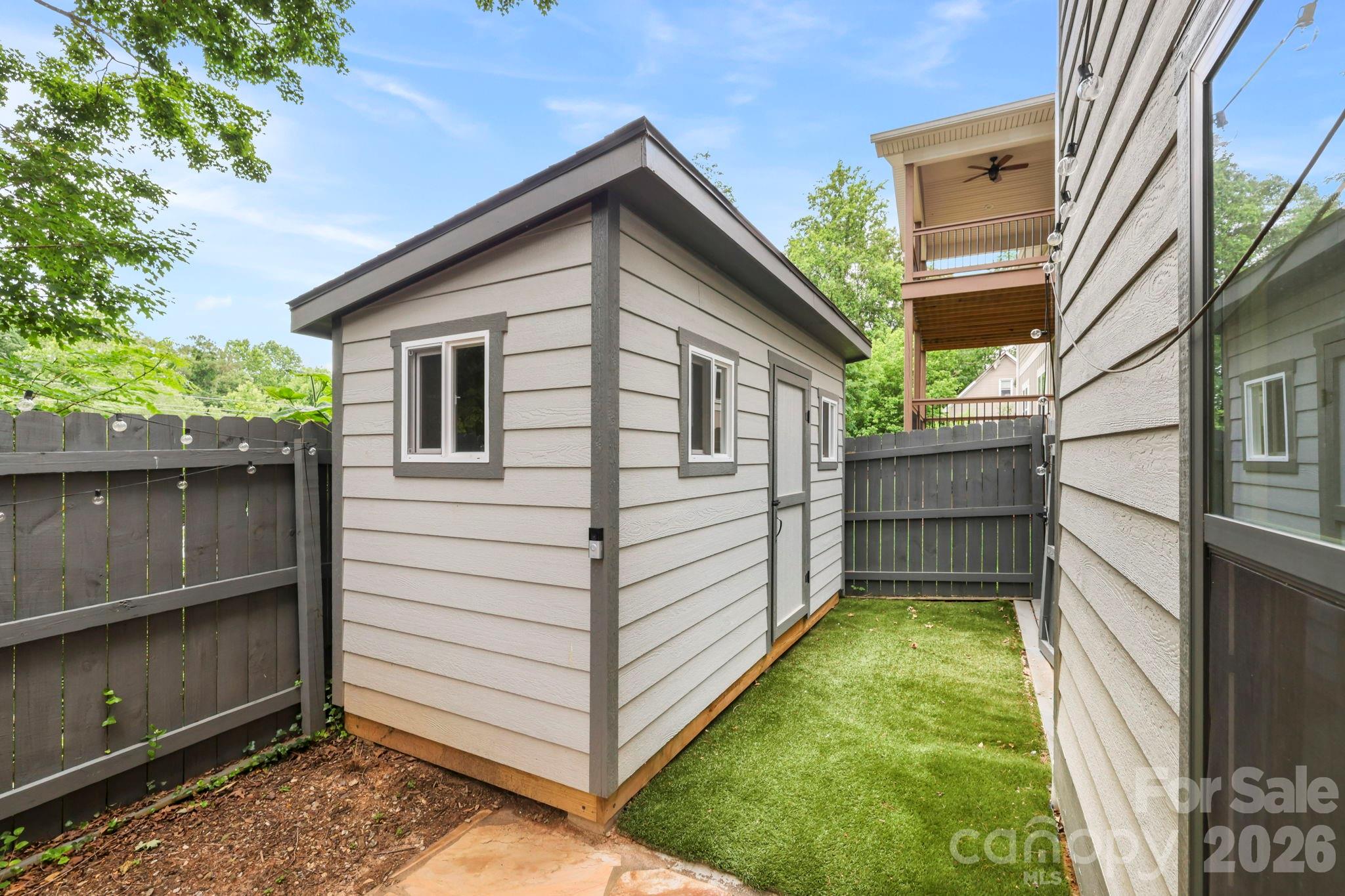 31 Lilac Street 2 Property Photo 43