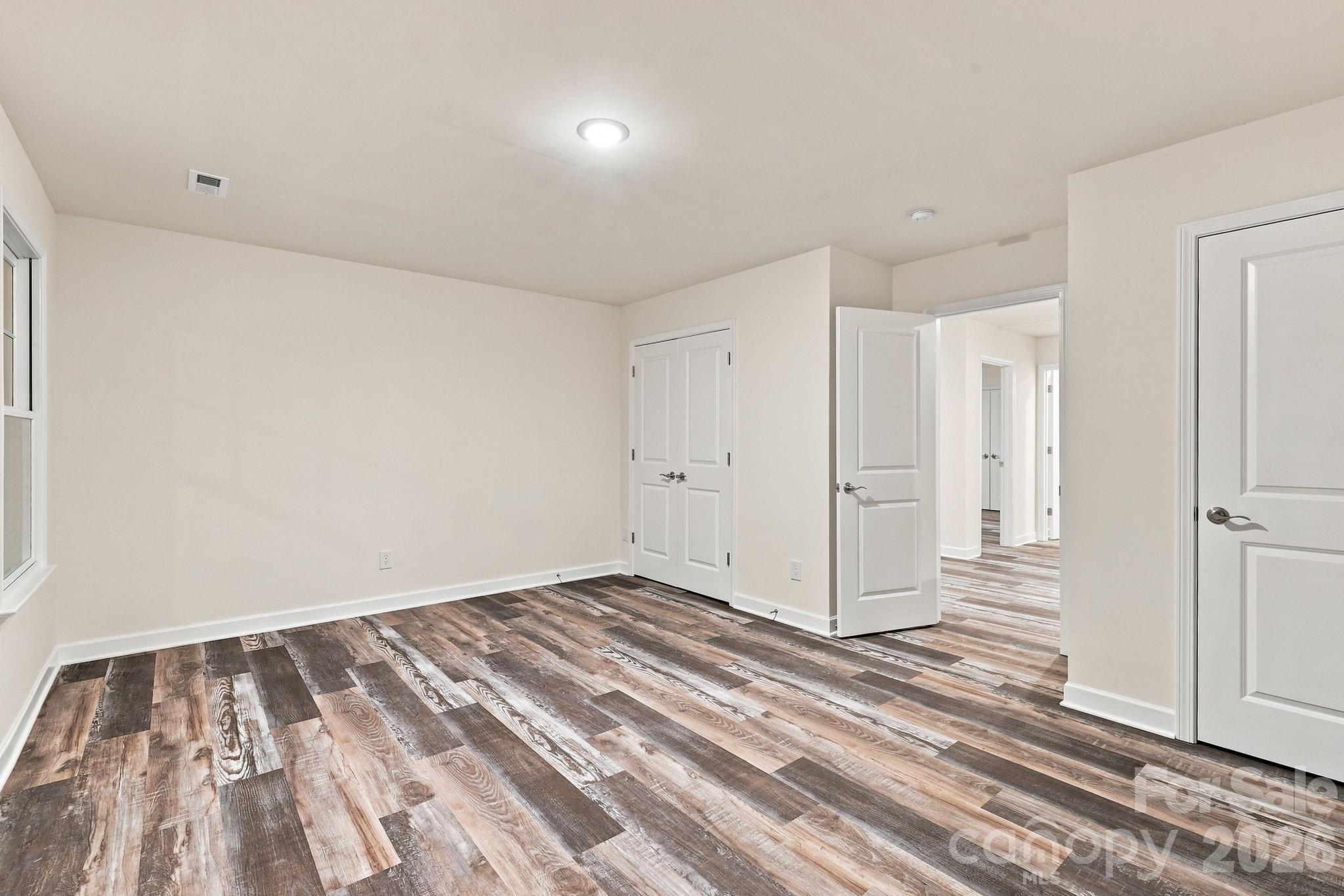 629 S Race Street Property Photo 23