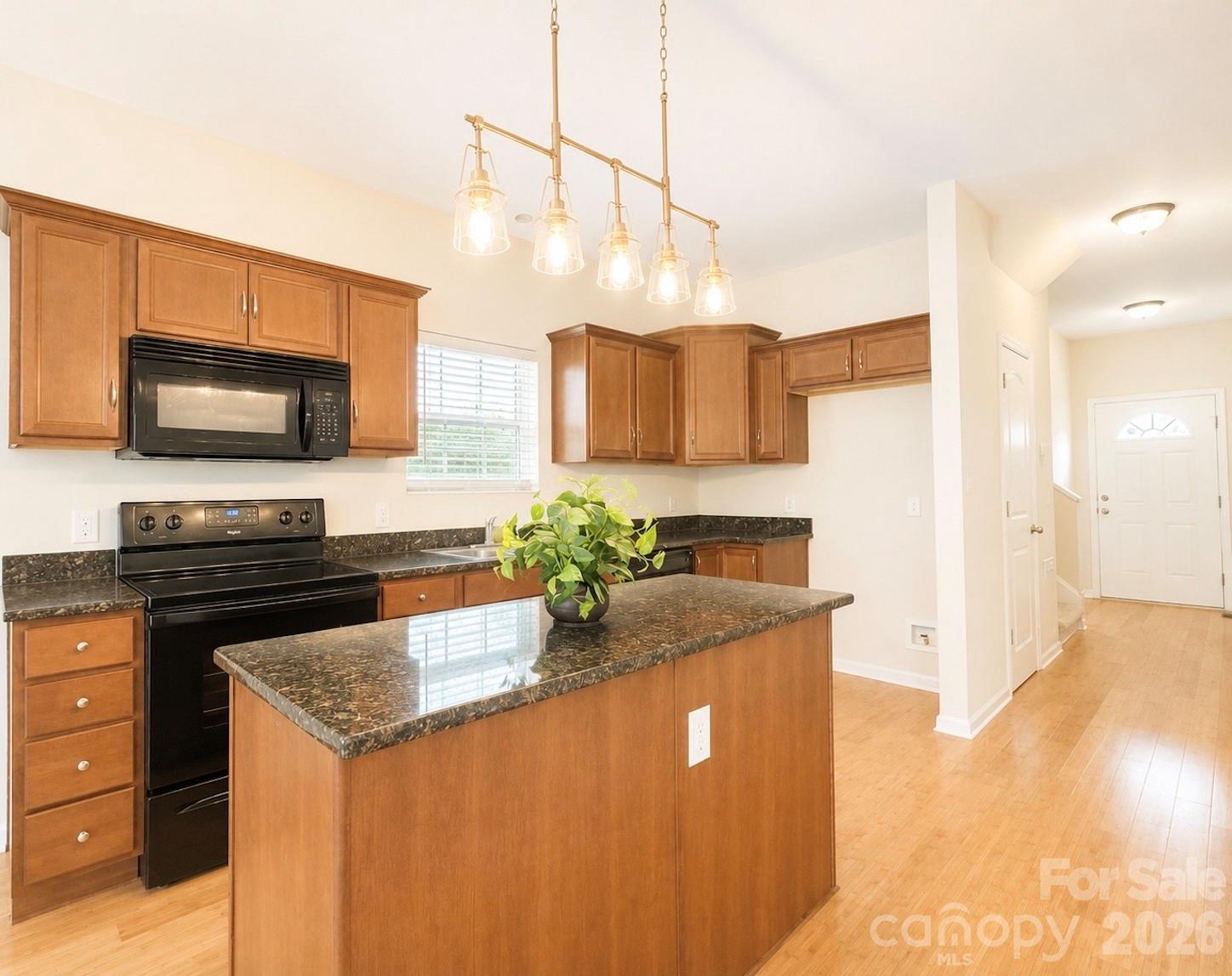 115 High Bluff Circle Property Photo 6