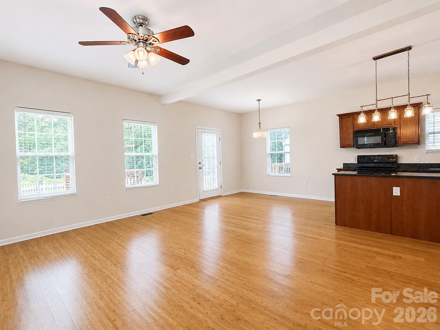 115 High Bluff Circle Property Photo 9