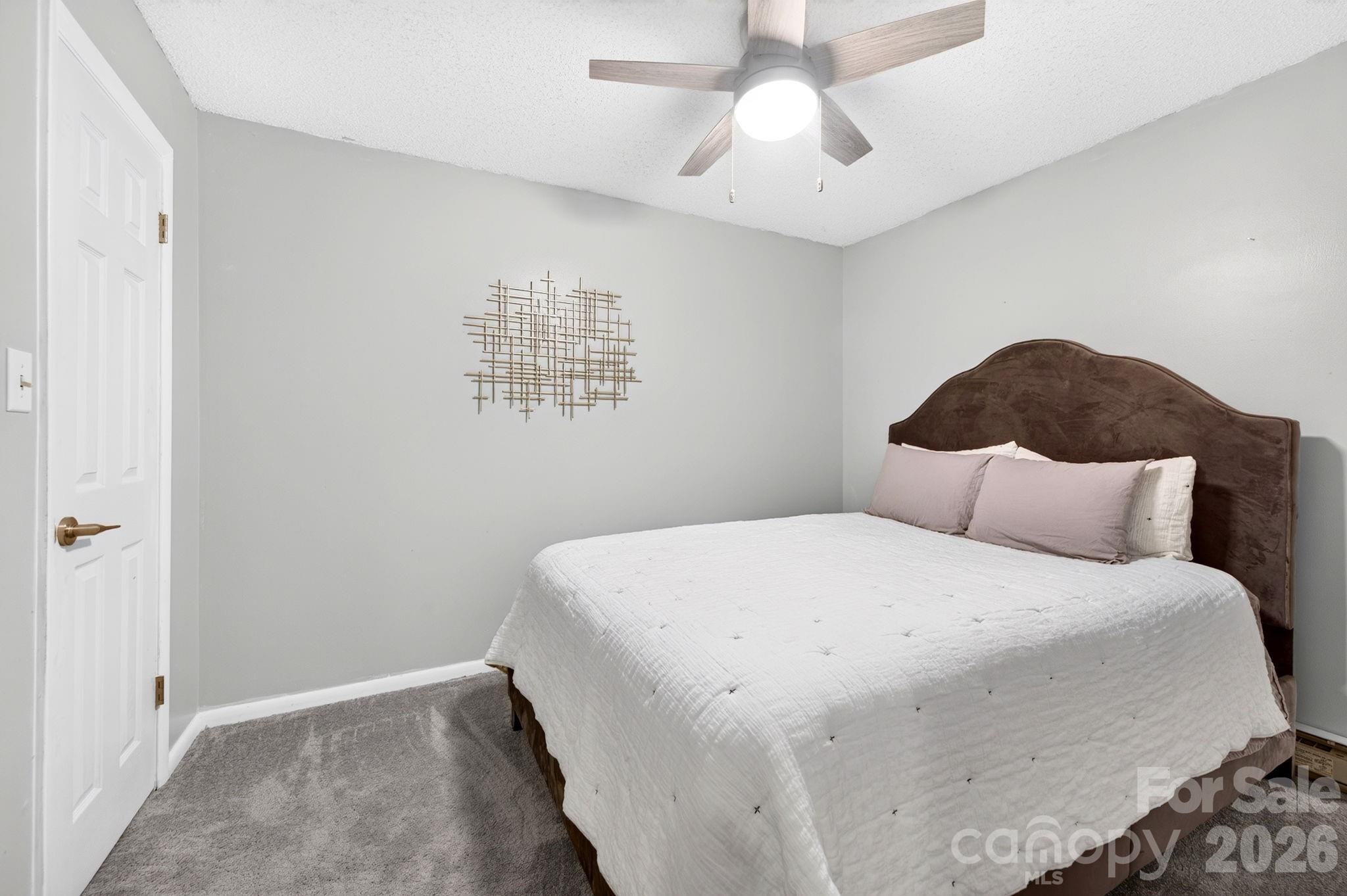 54 Hollybrook Drive Property Photo 14