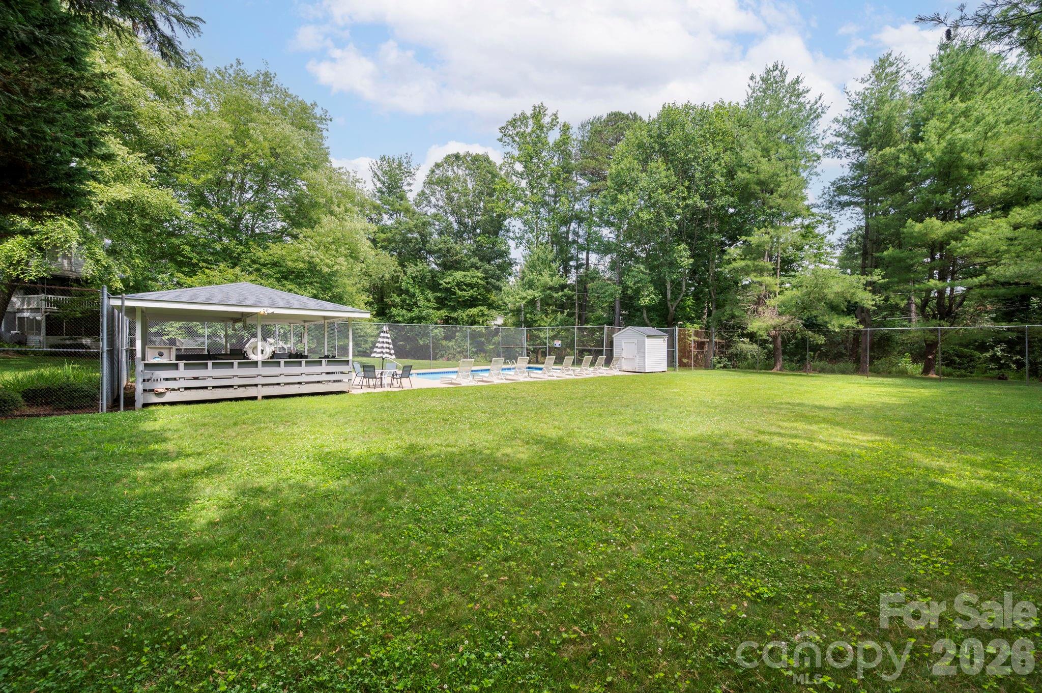 54 Hollybrook Drive Property Photo 23