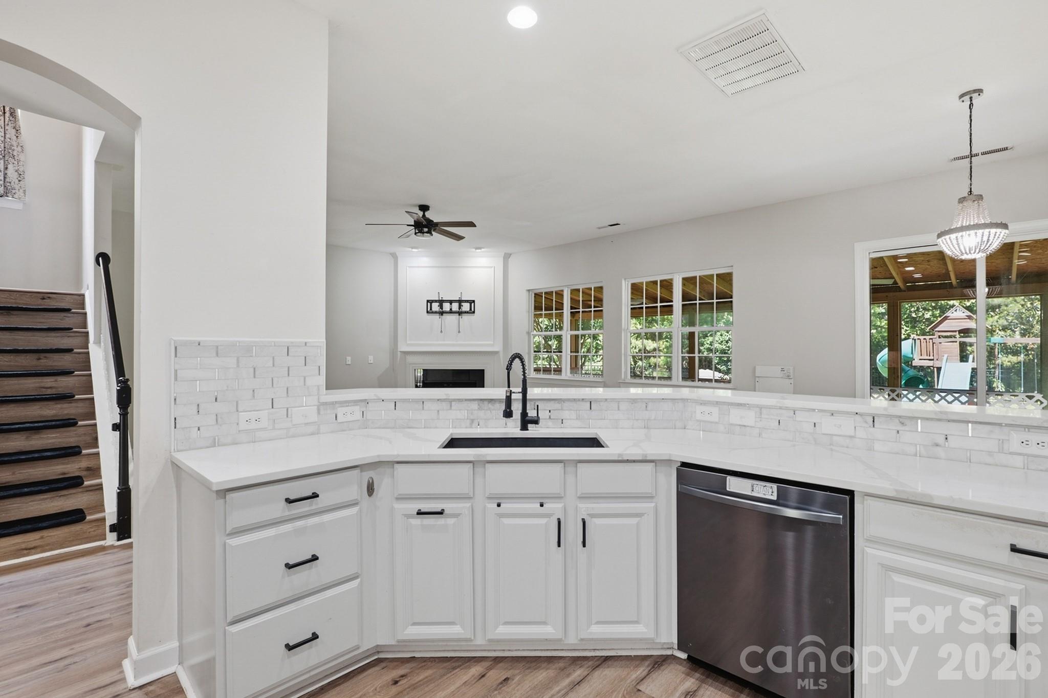 4672 Carrington Drive Property Photo 14