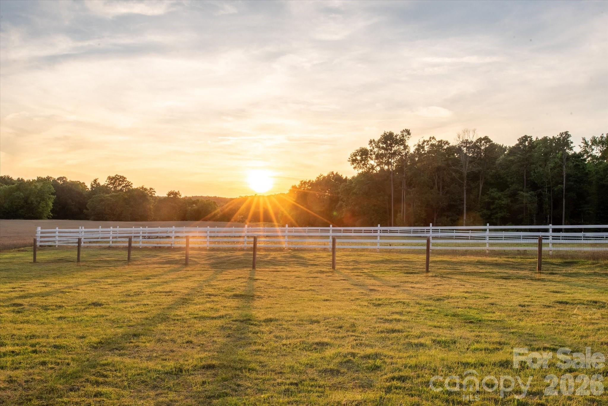 2206 Camden Road Property Photo 4