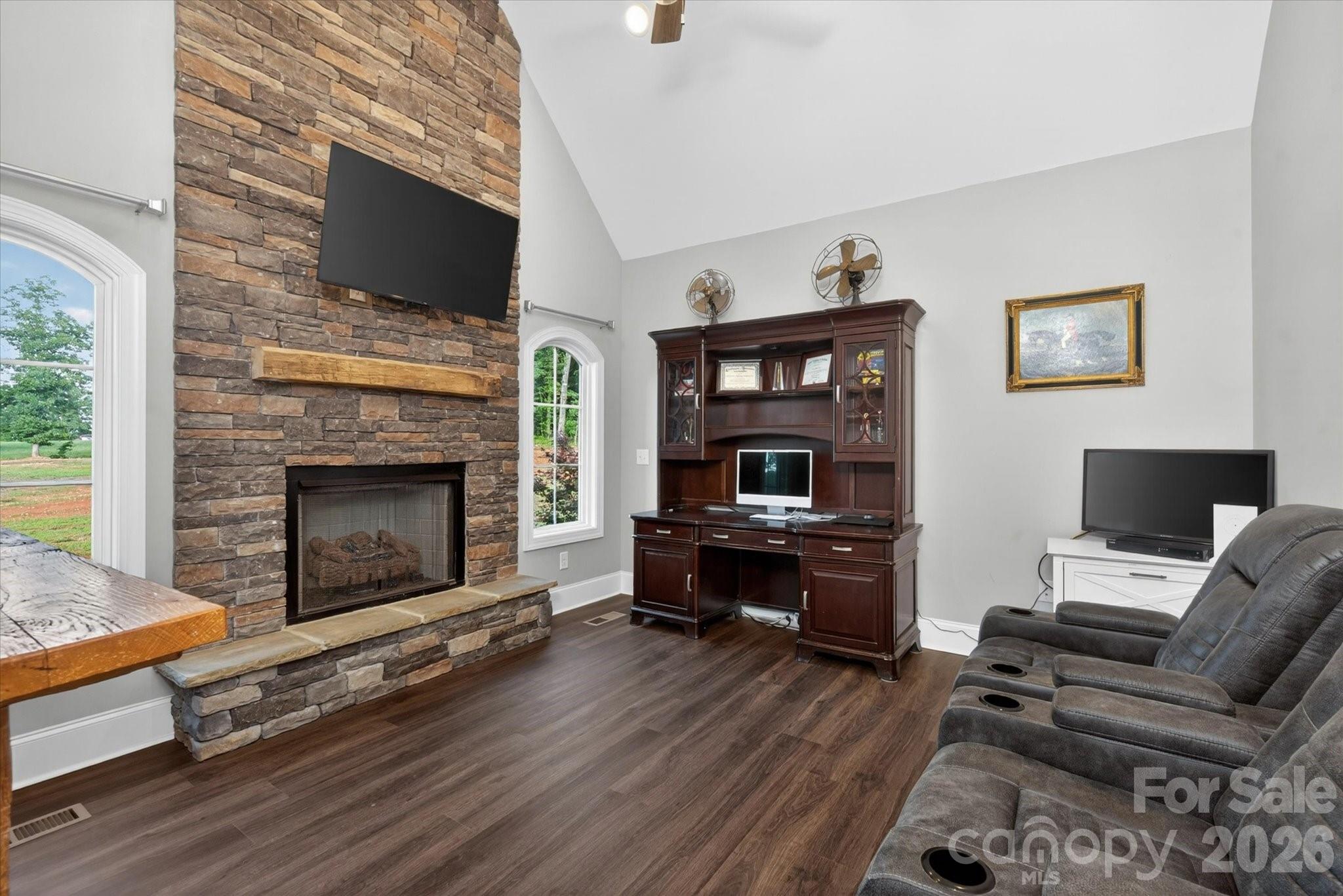 2206 Camden Road Property Photo 11