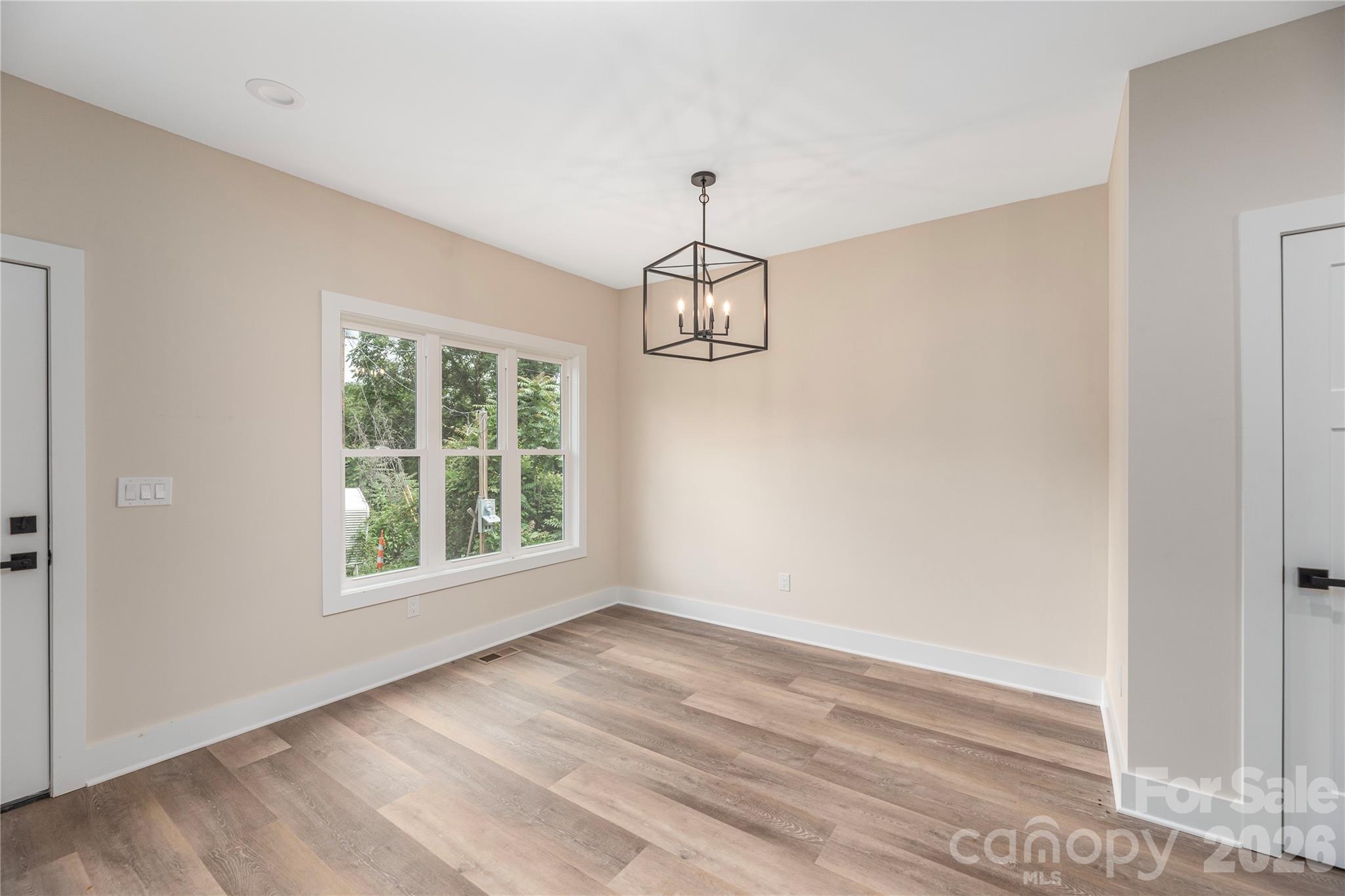 31 Elkwood Avenue Property Photo 11