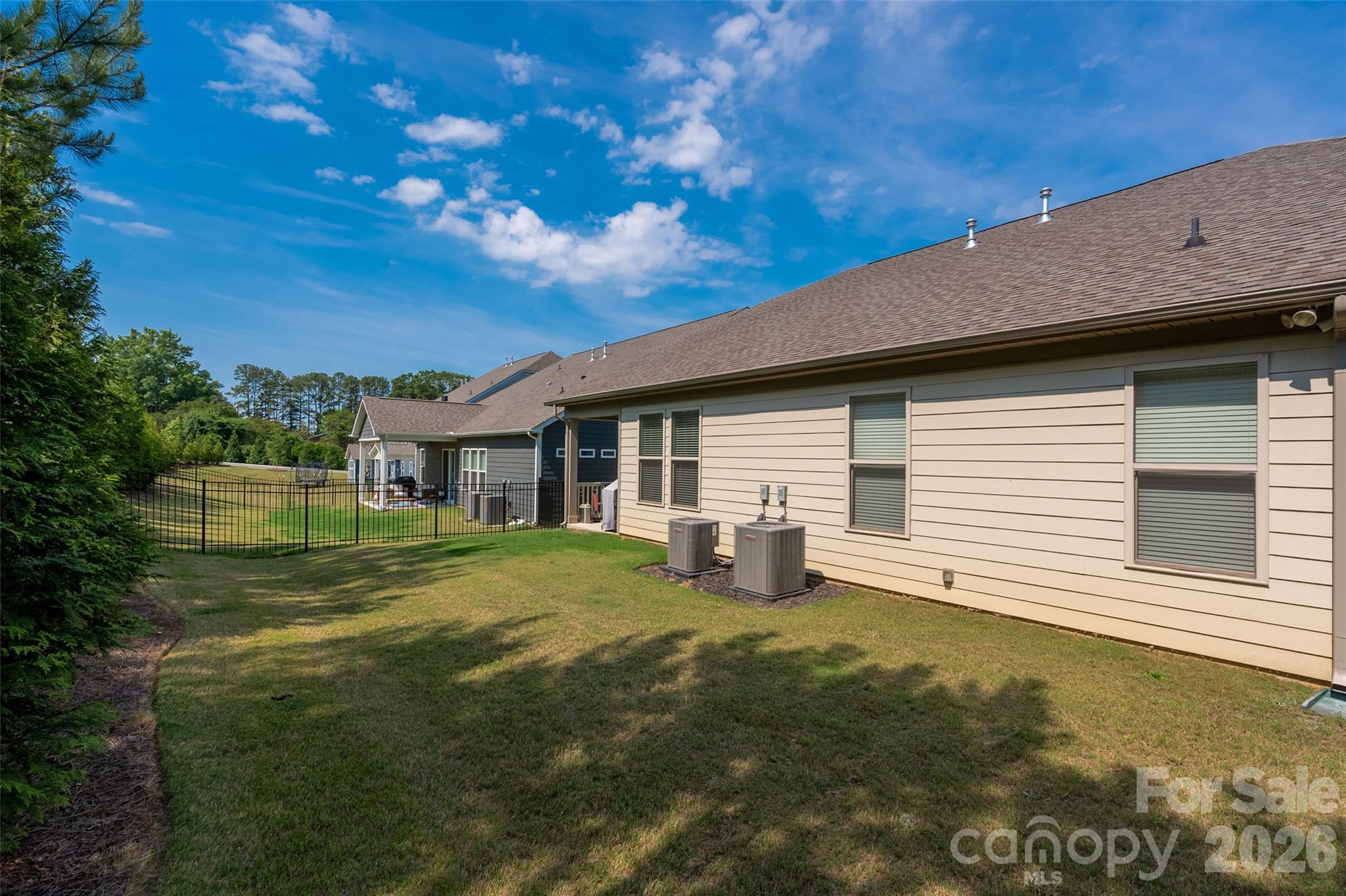 2218 Excalibur Drive Property Photo 30