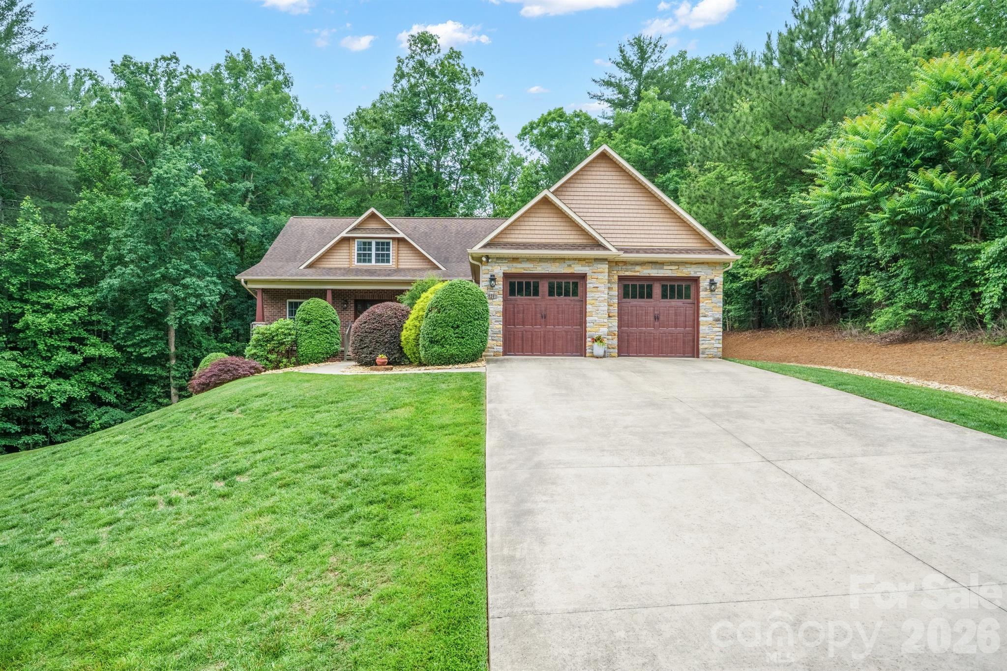 5361 Antler Creek Drive Property Photo 4