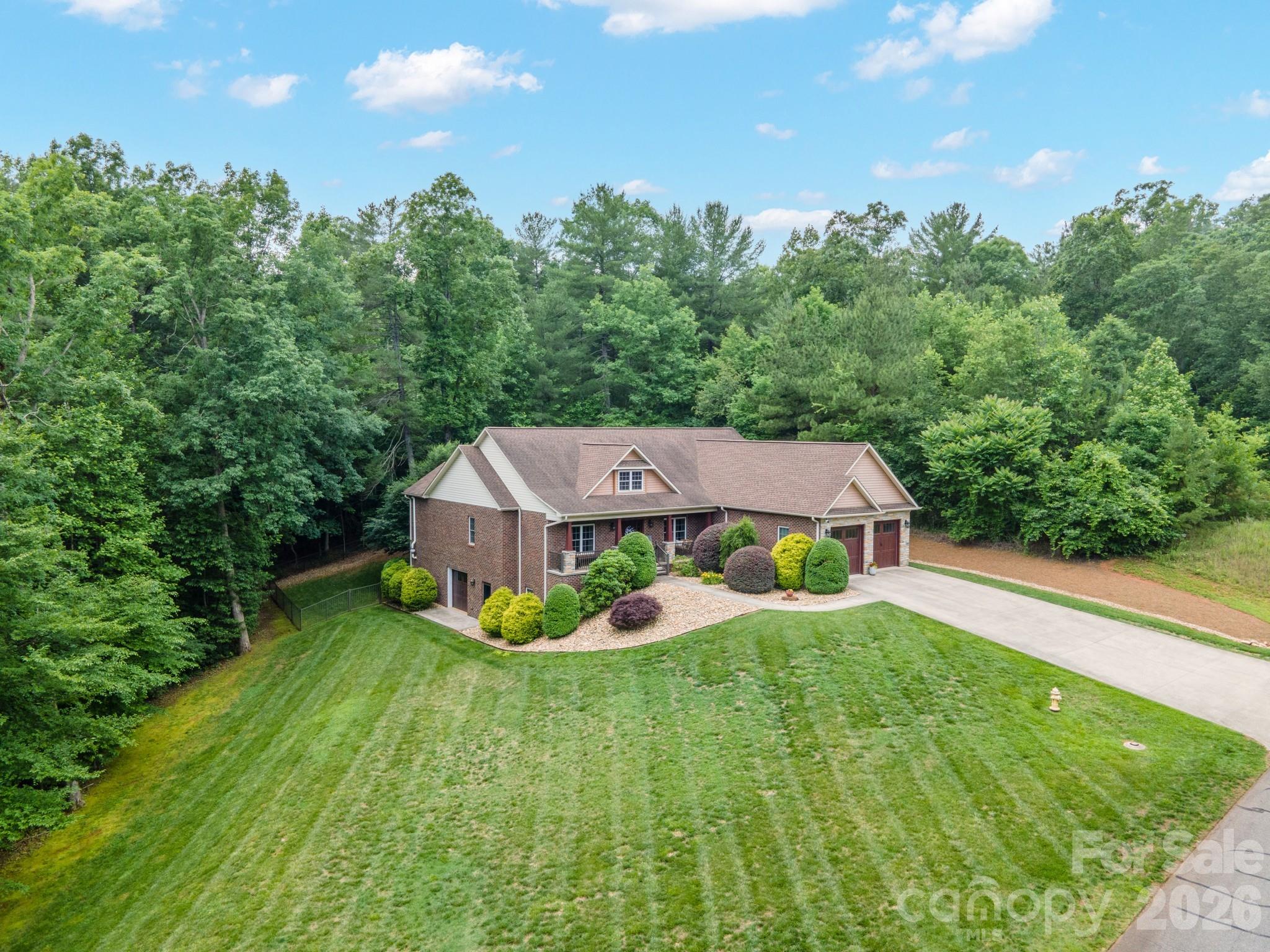 5361 Antler Creek Drive Property Photo 6
