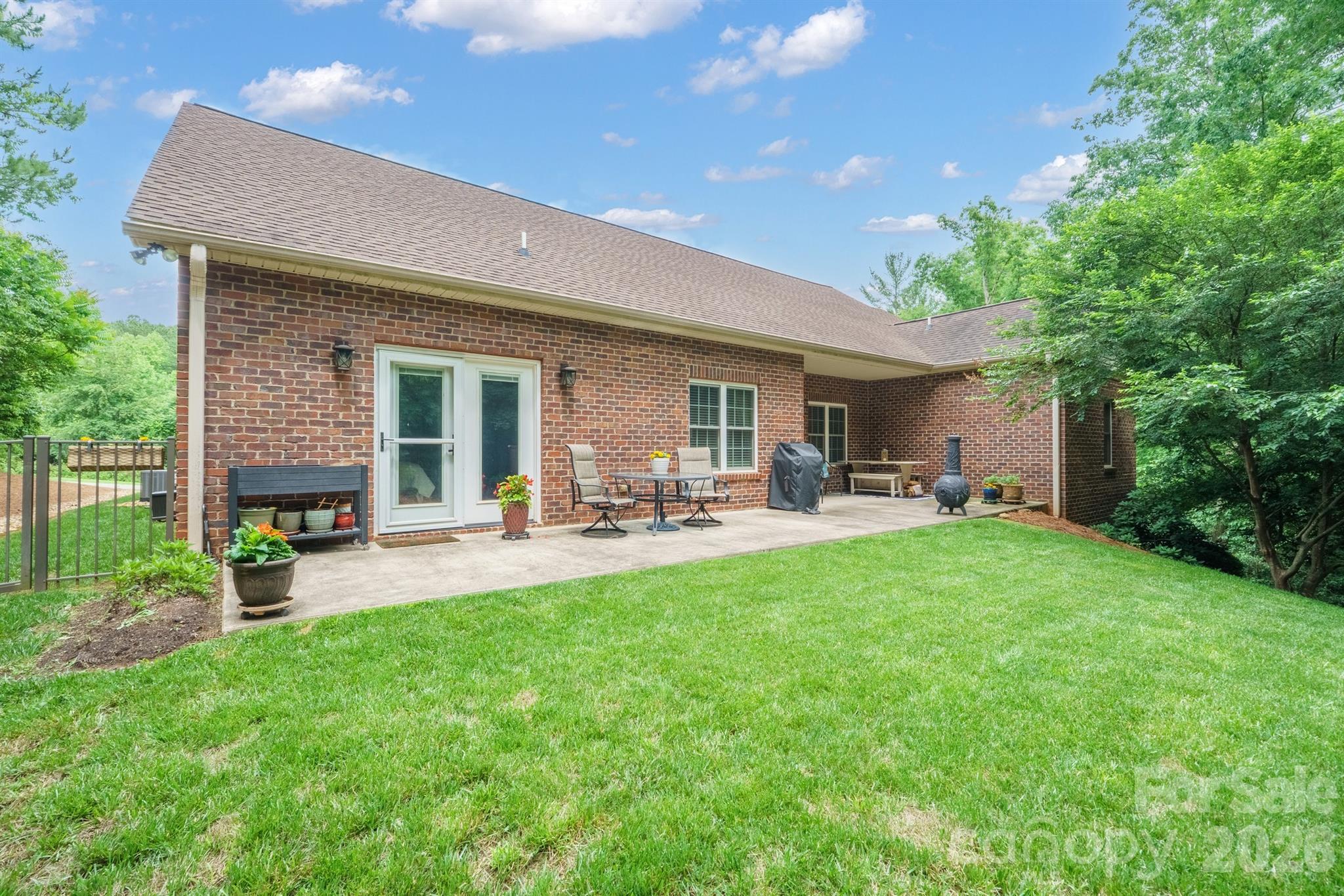 5361 Antler Creek Drive Property Photo 7