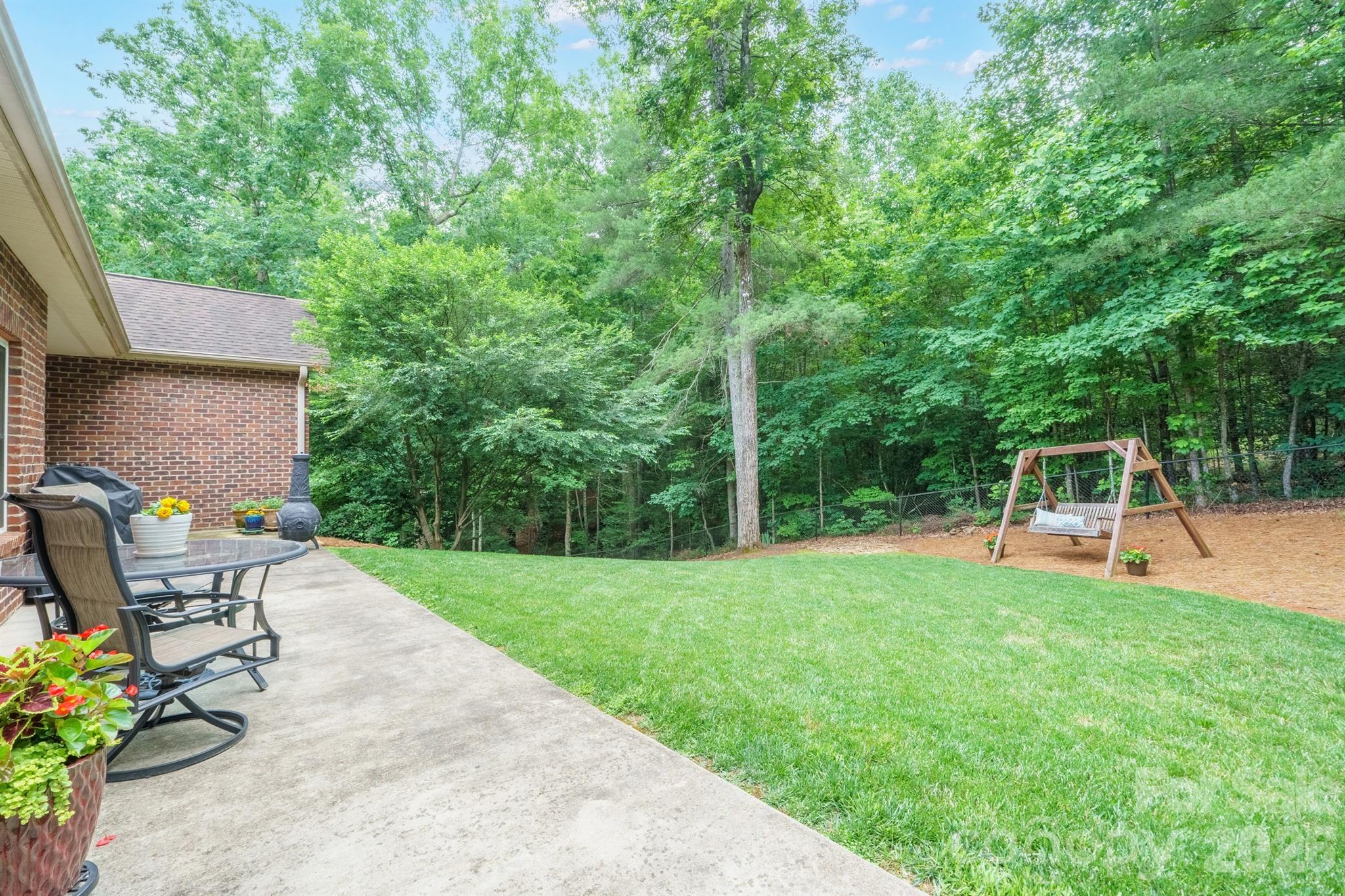 5361 Antler Creek Drive Property Photo 9