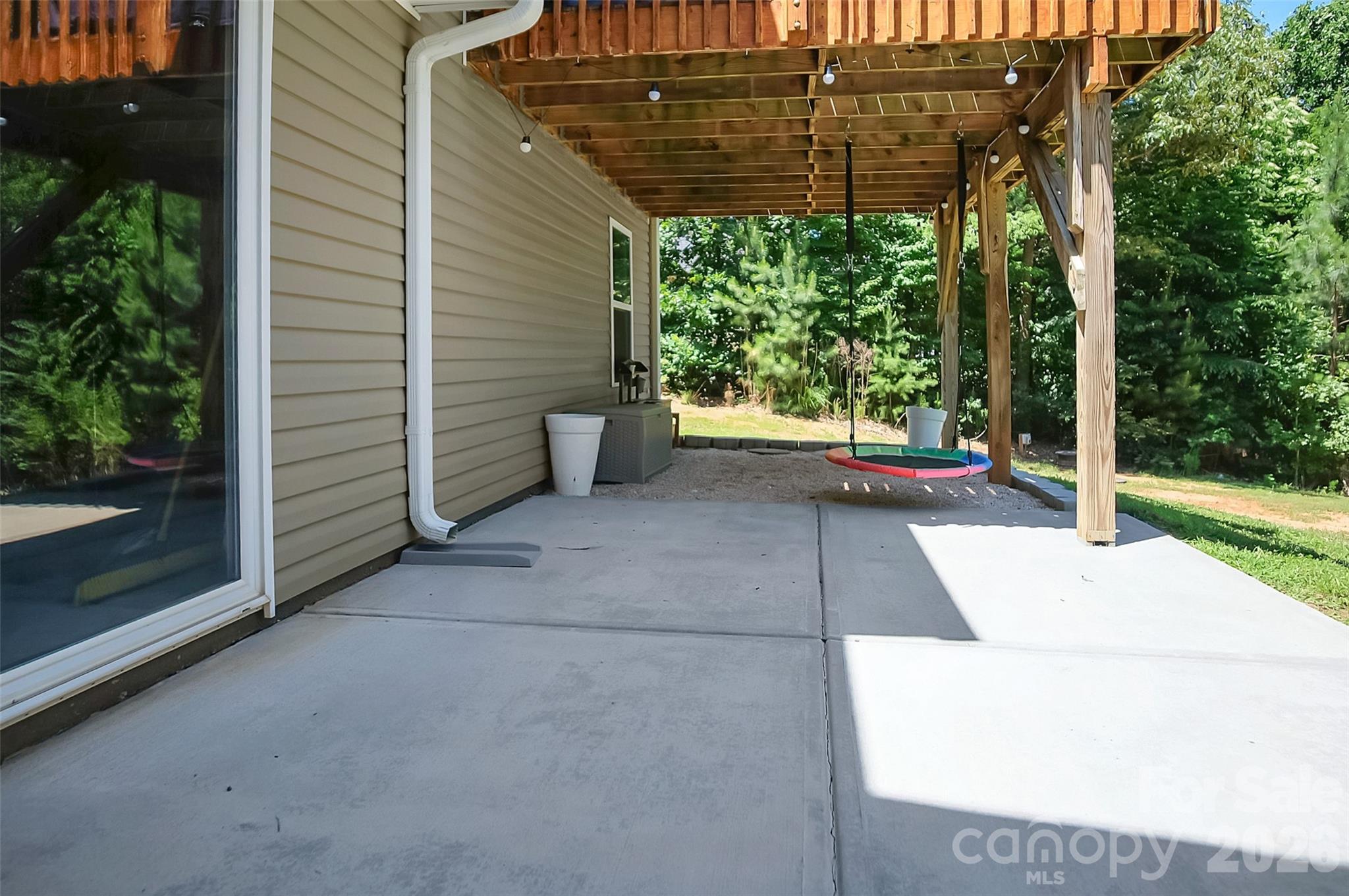 122 Windstone Drive Property Photo 34