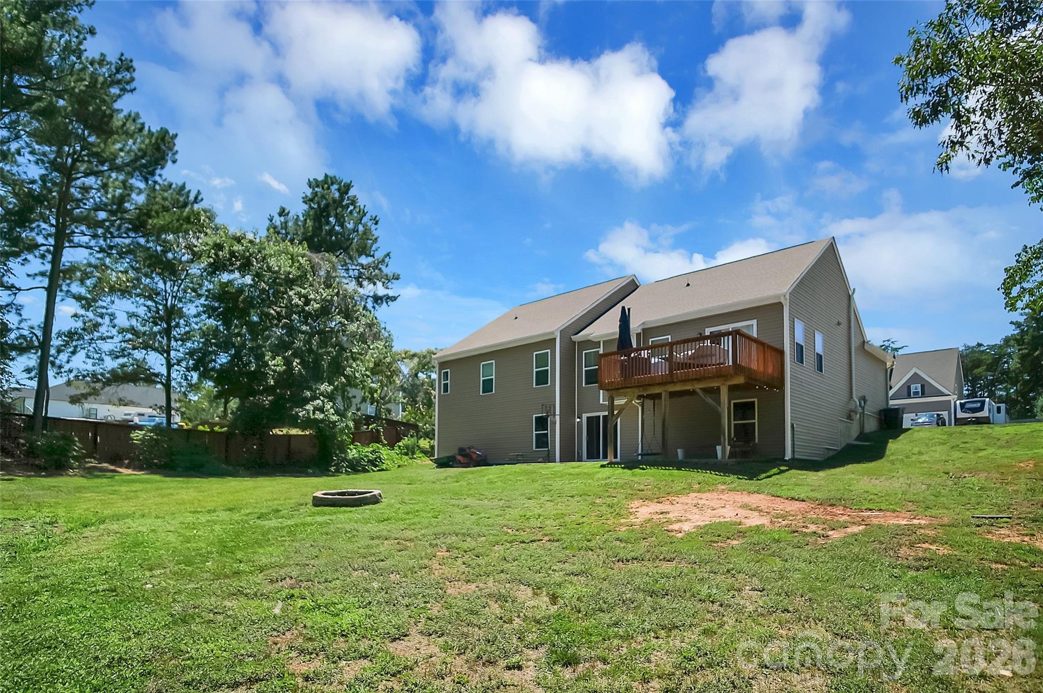 122 Windstone Drive Property Photo 35