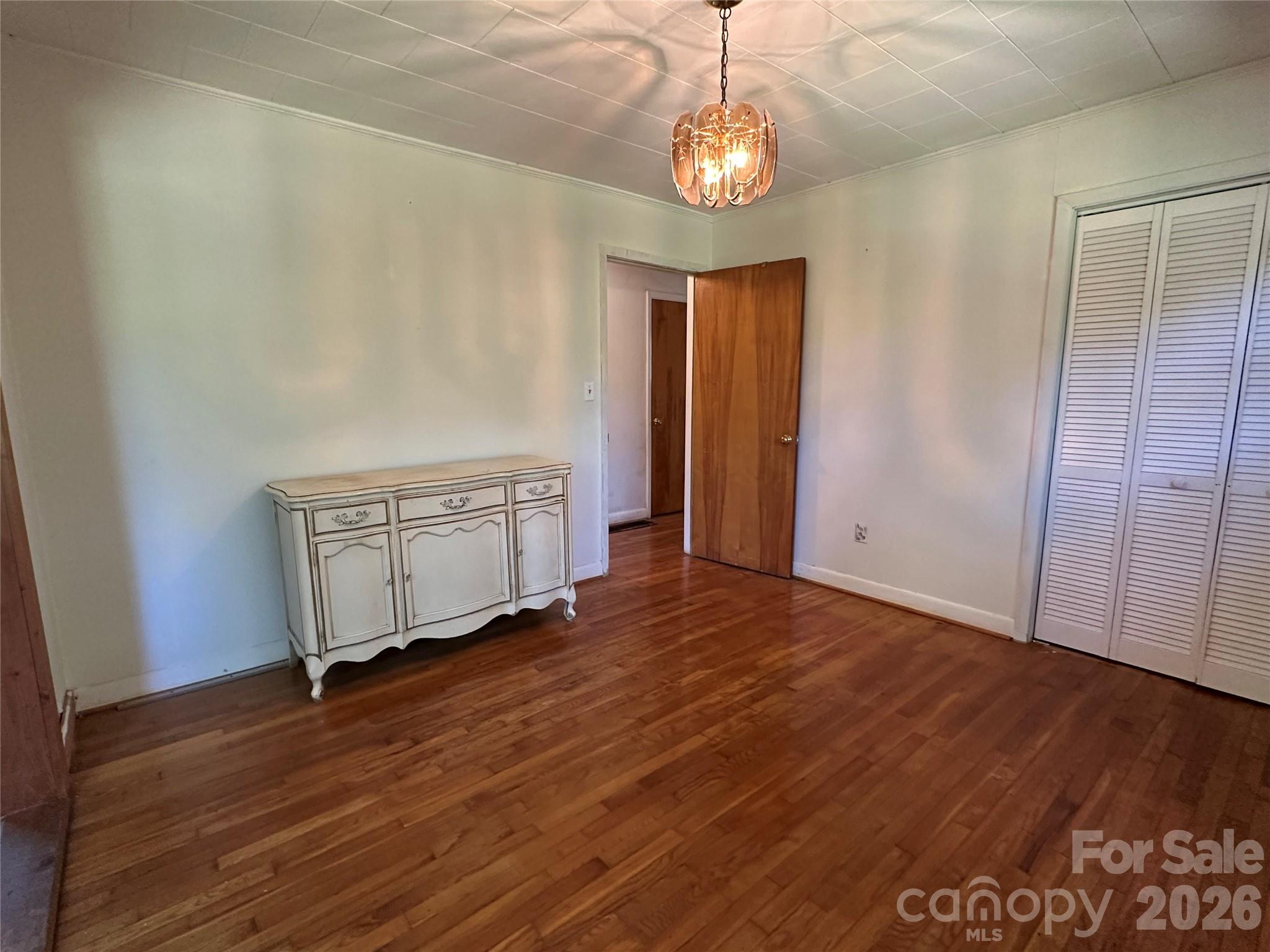 2939 Links Drive Property Photo 11