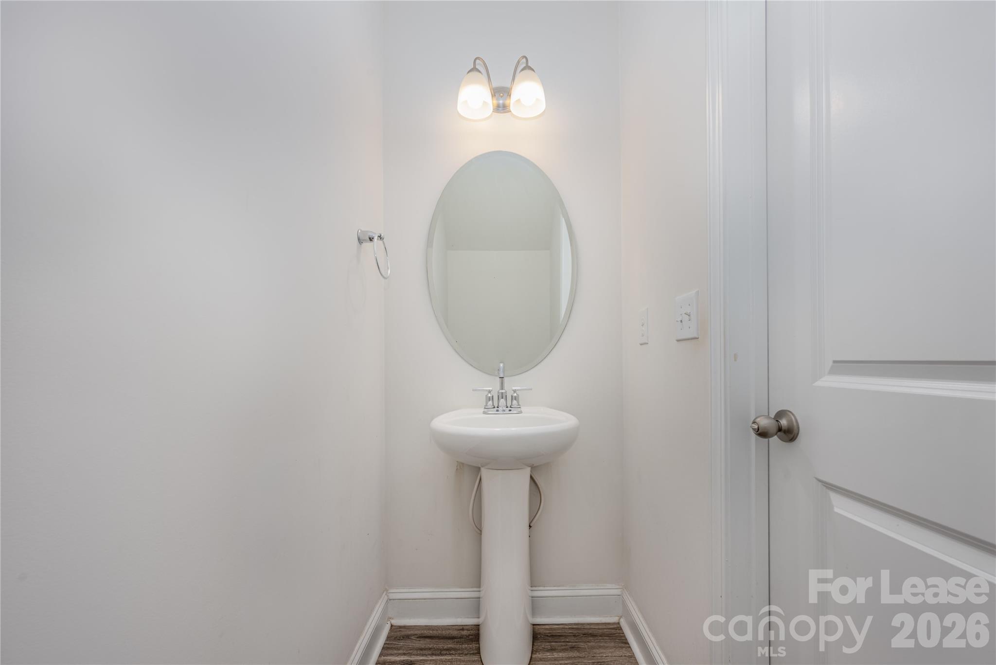 4389437 Property Photo 12