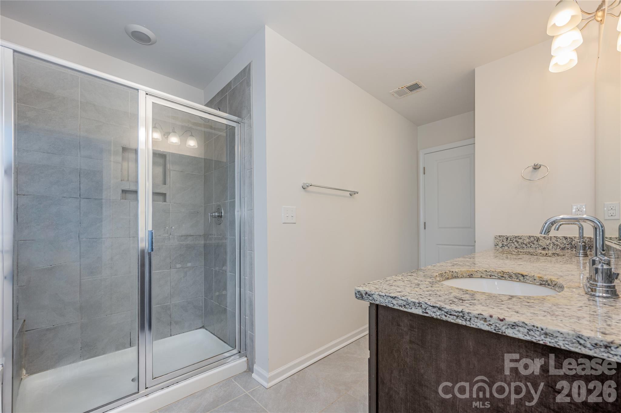 4389437 Property Photo 14