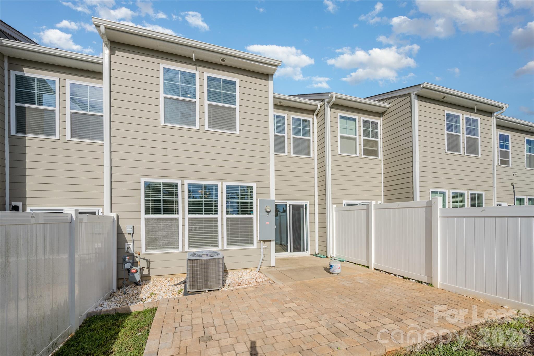 4389437 Property Photo 19