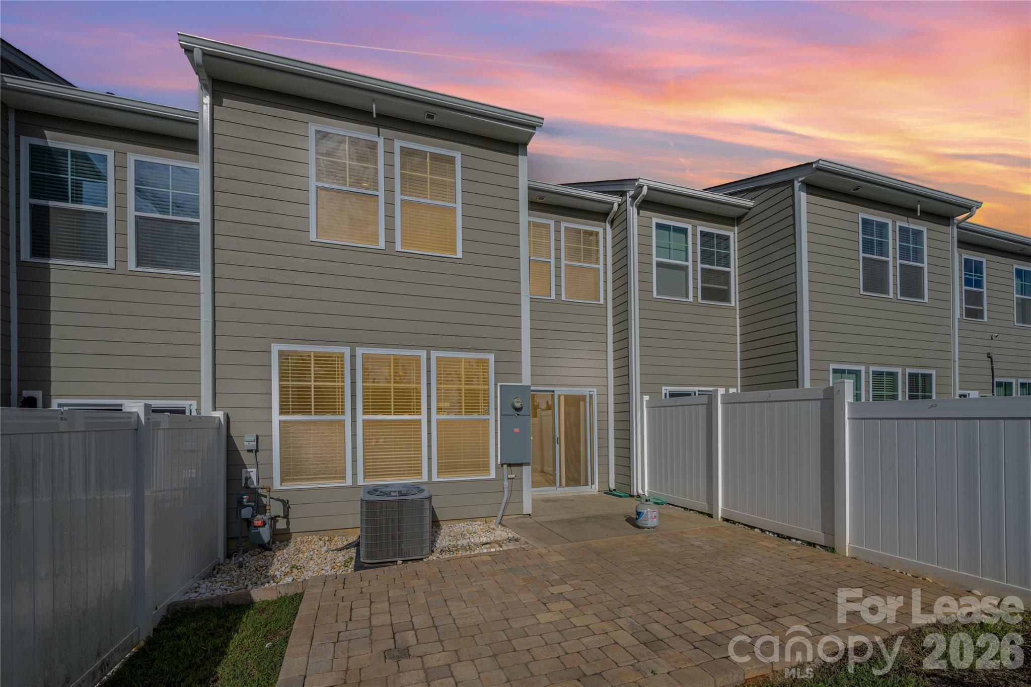 4389437 Property Photo 21