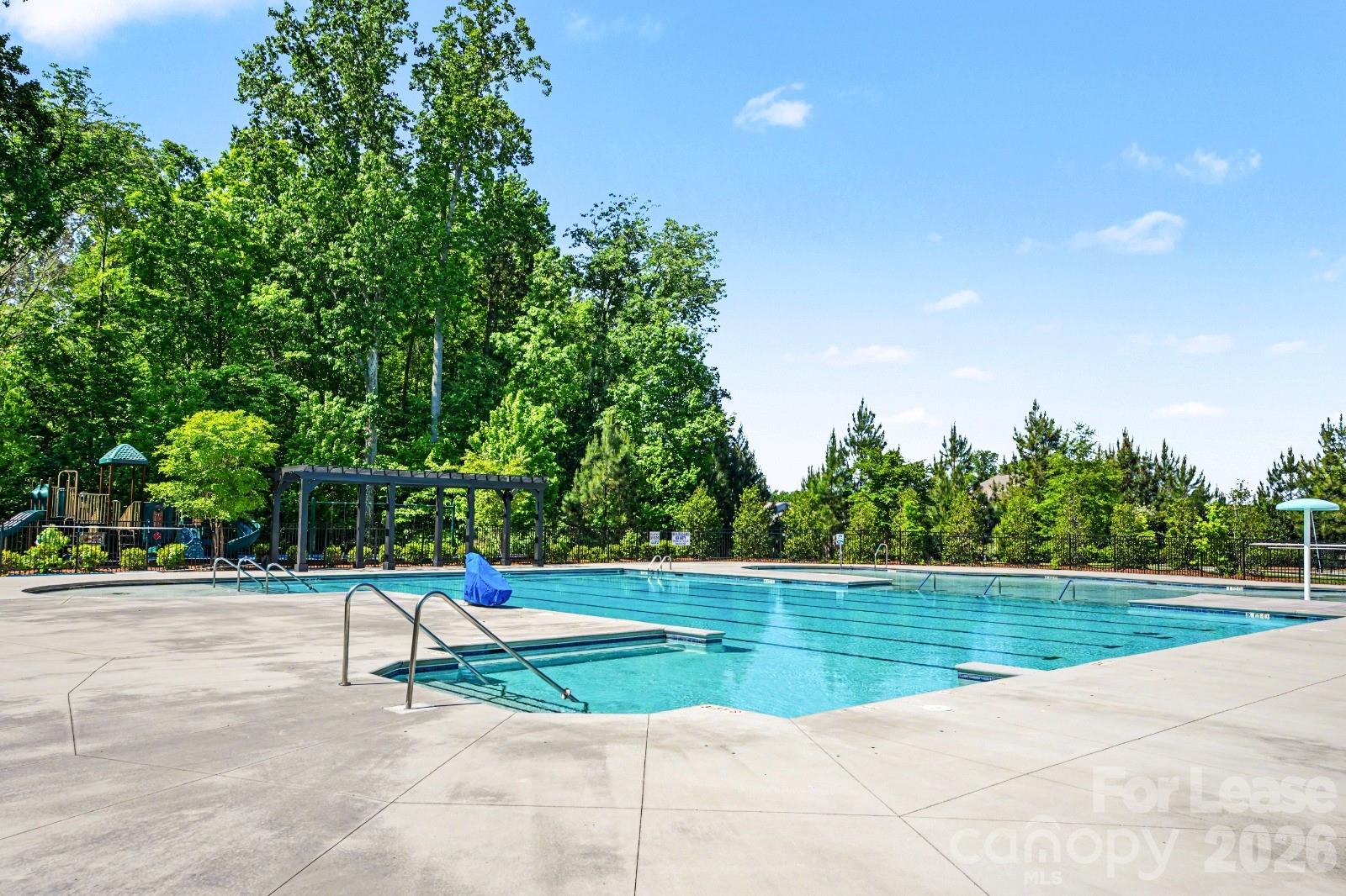 4389437 Property Photo 25