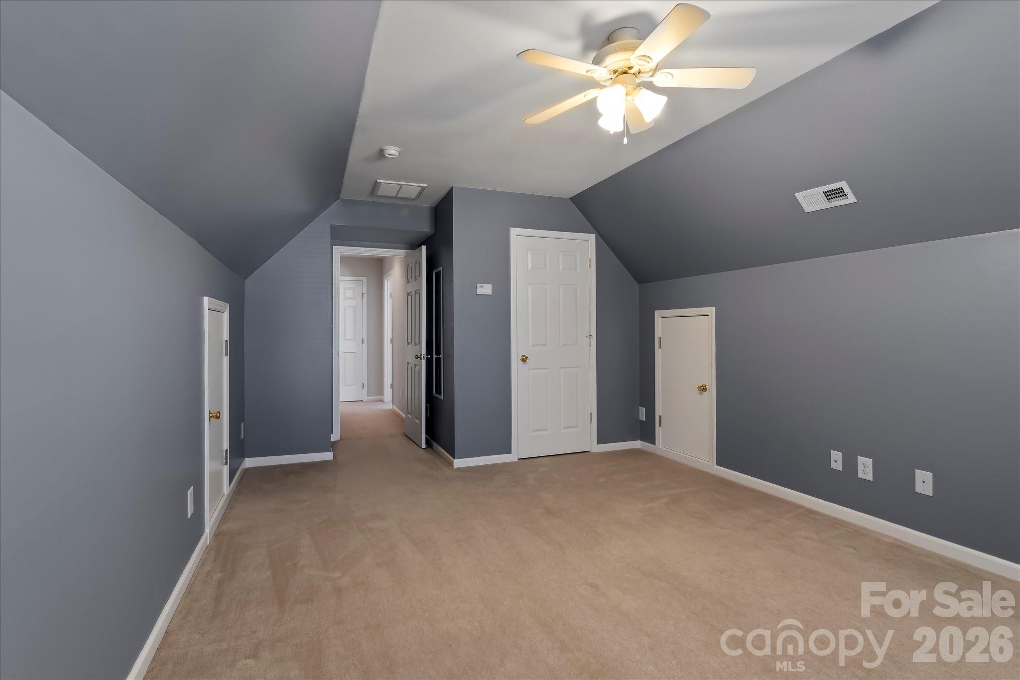 115 Northland Avenue Property Photo 35
