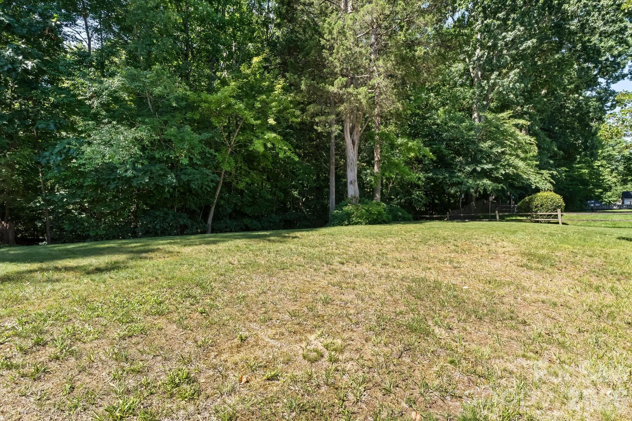 115 Northland Avenue Property Photo 39