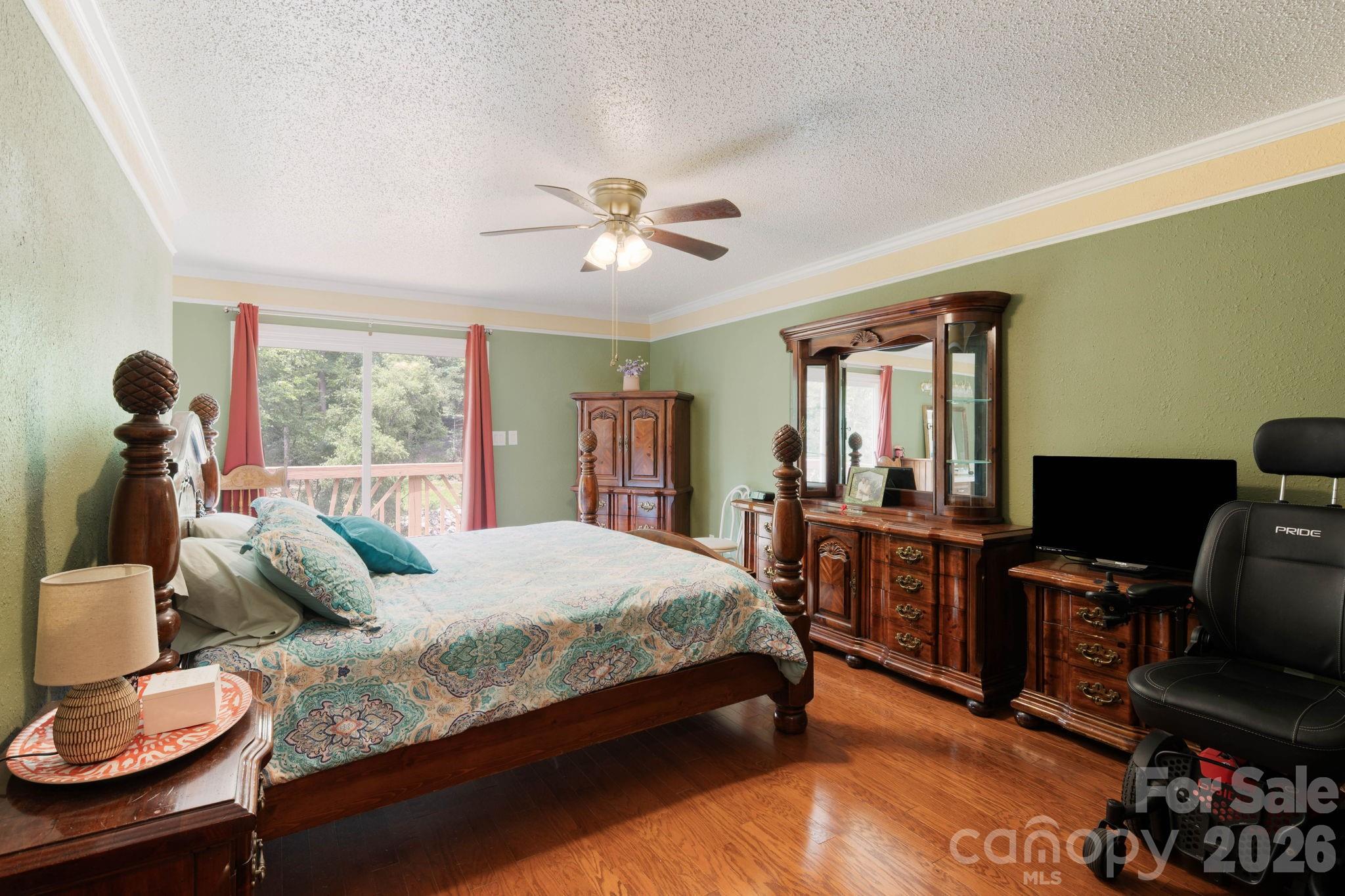 214 Fallingwood Circle Property Photo 21