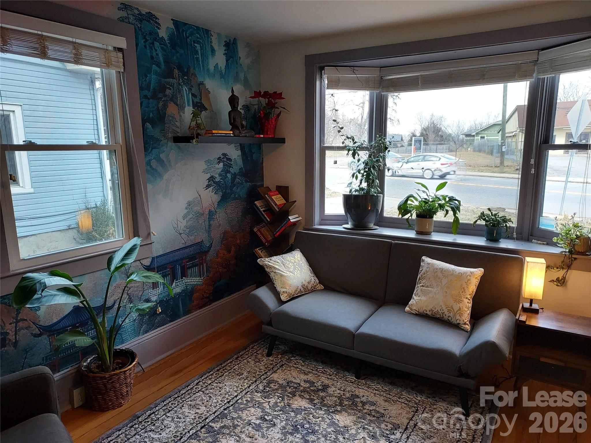 862 Haywood Road 5 Property Photo 6