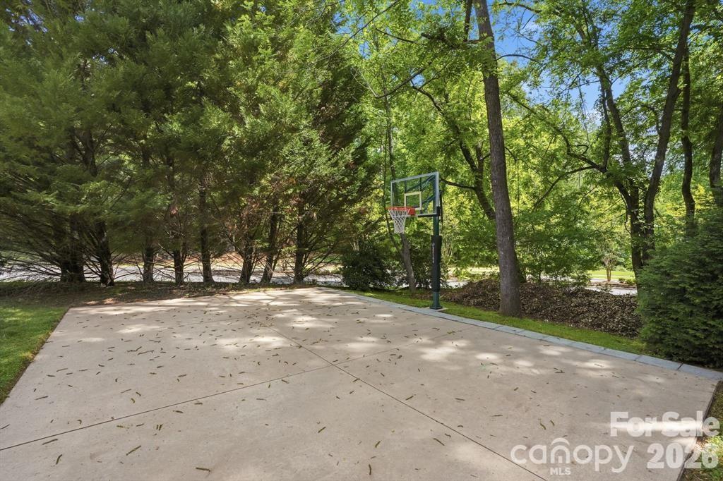 1401 Tara Plantation Boulevard Property Photo 43