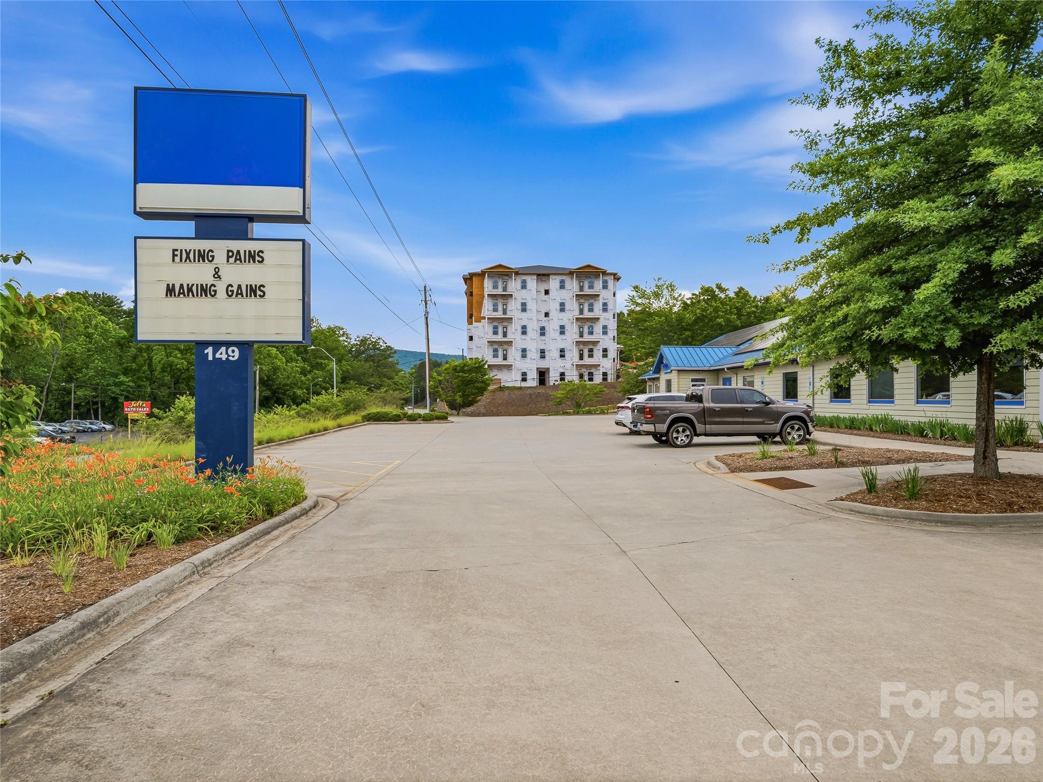 149 New Leicester Highway Property Photo 4