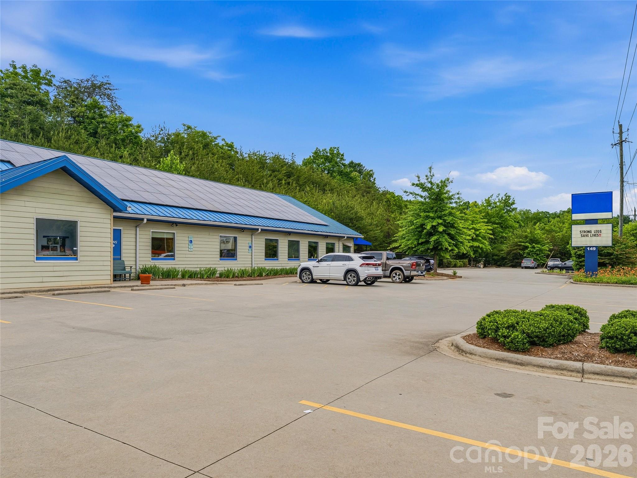 149 New Leicester Highway Property Photo 5