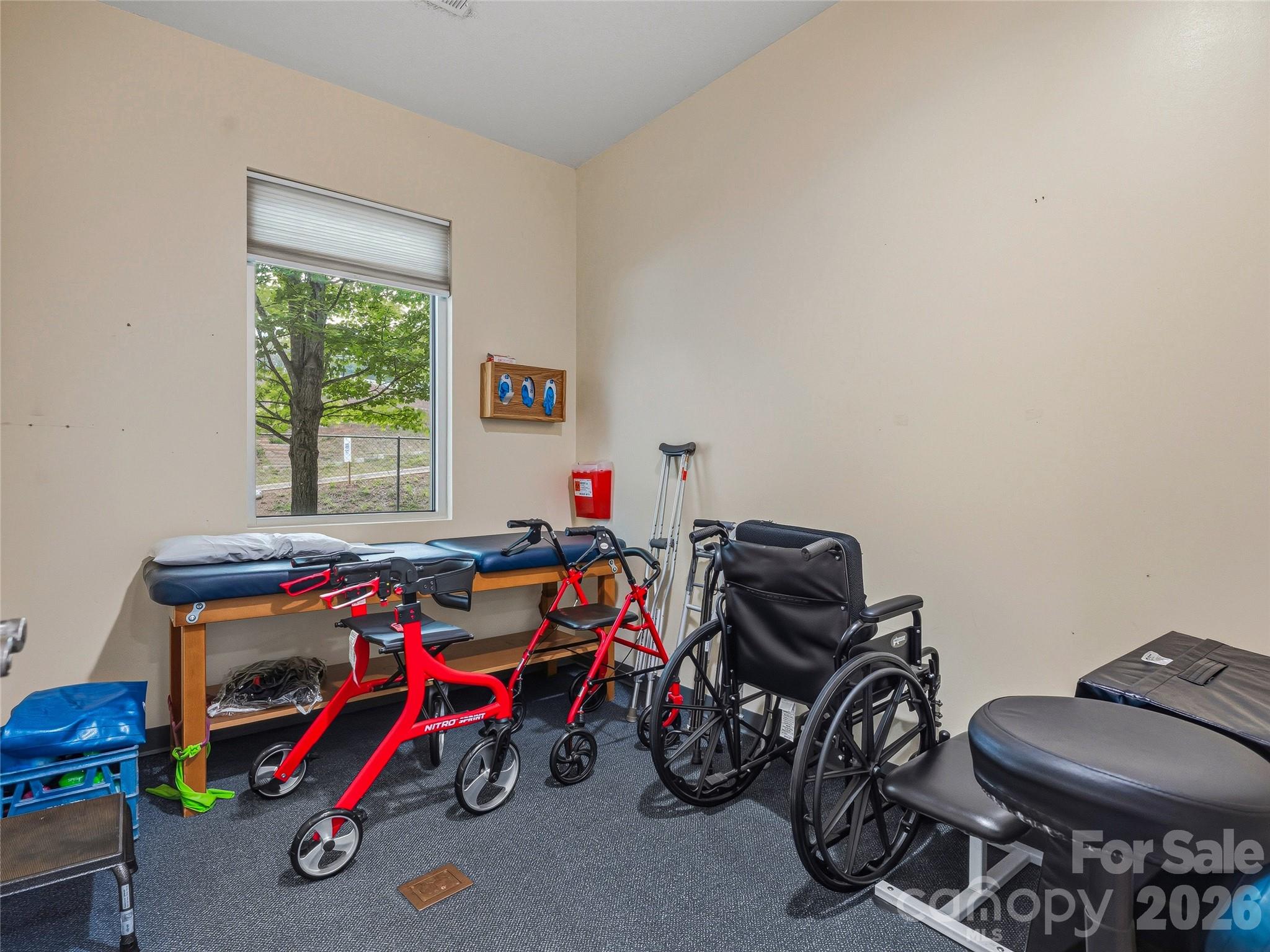 149 New Leicester Highway Property Photo 17