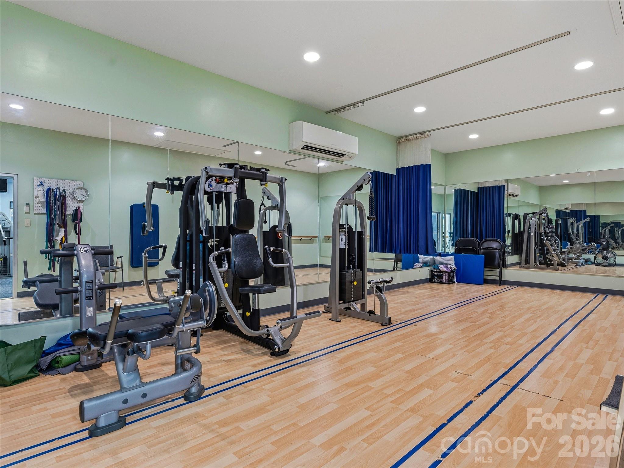 149 New Leicester Highway Property Photo 25