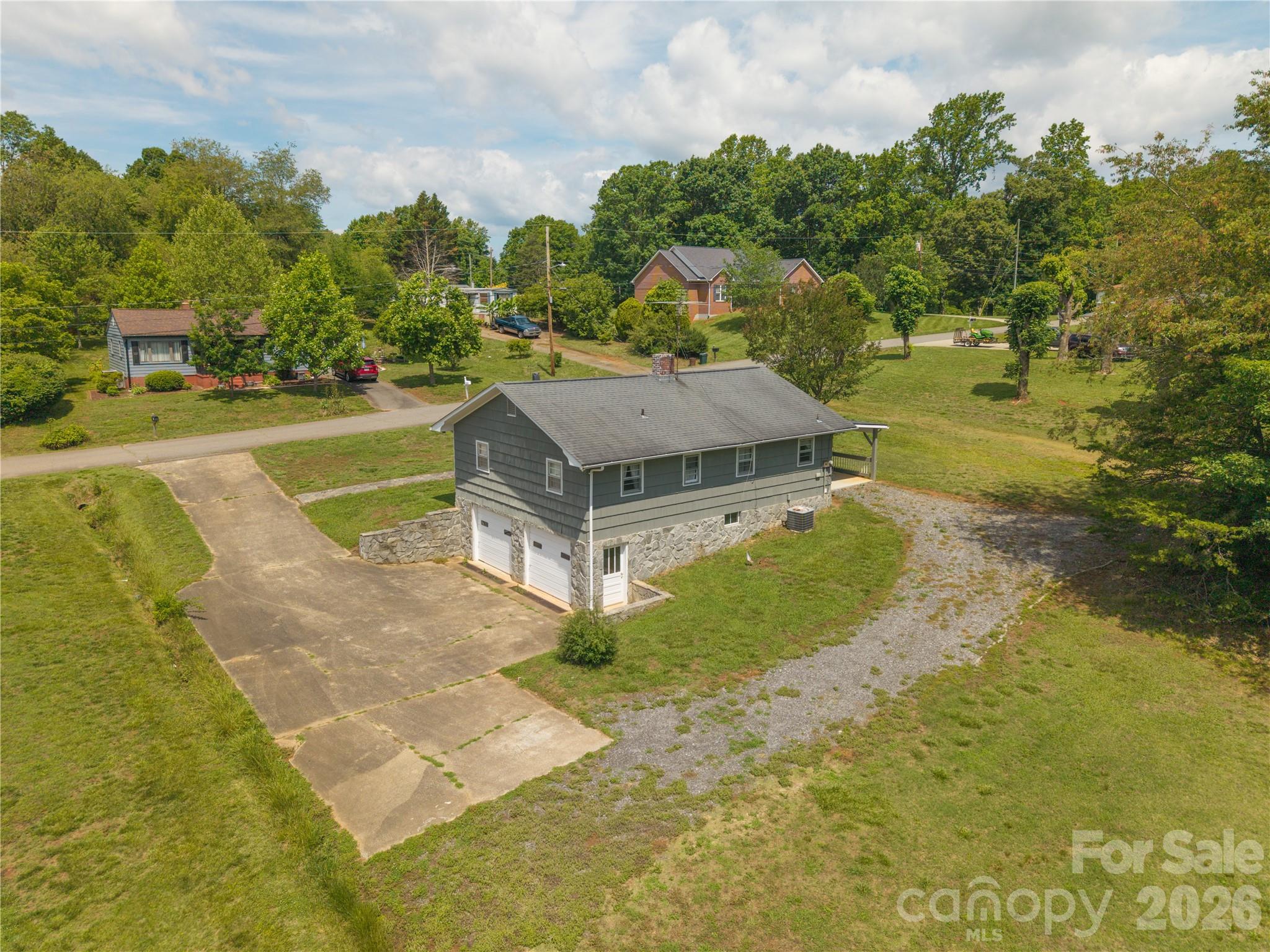 122 Whitley Road Property Photo 6