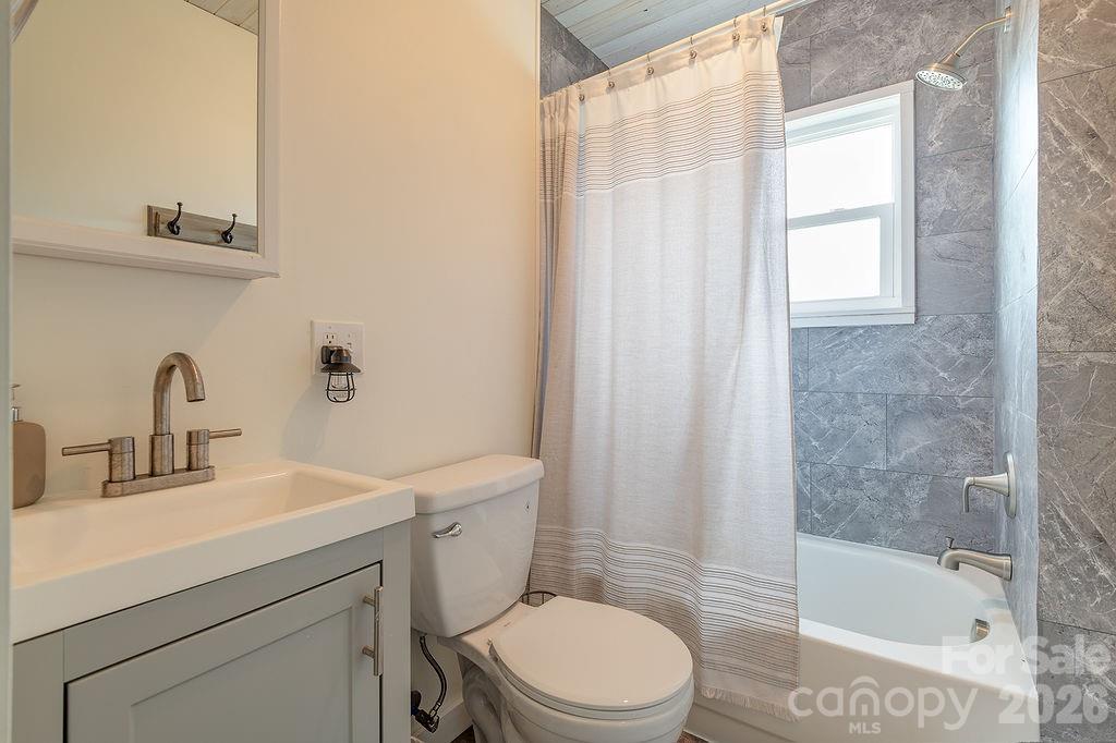 50 Hutchins Road Property Photo 13