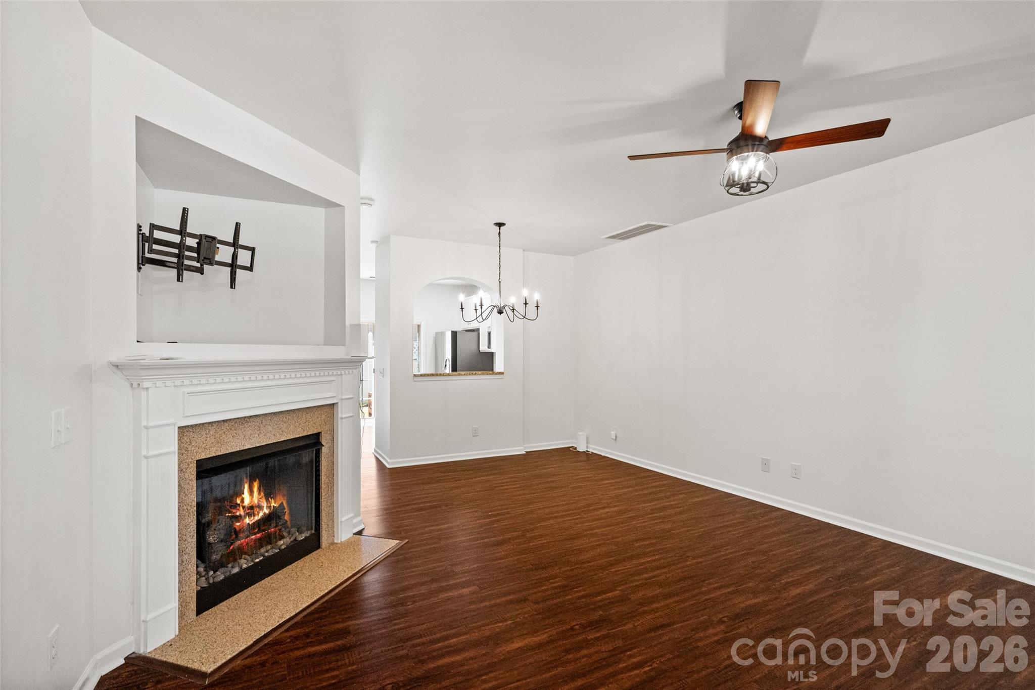416 River Park Road Property Photo 11
