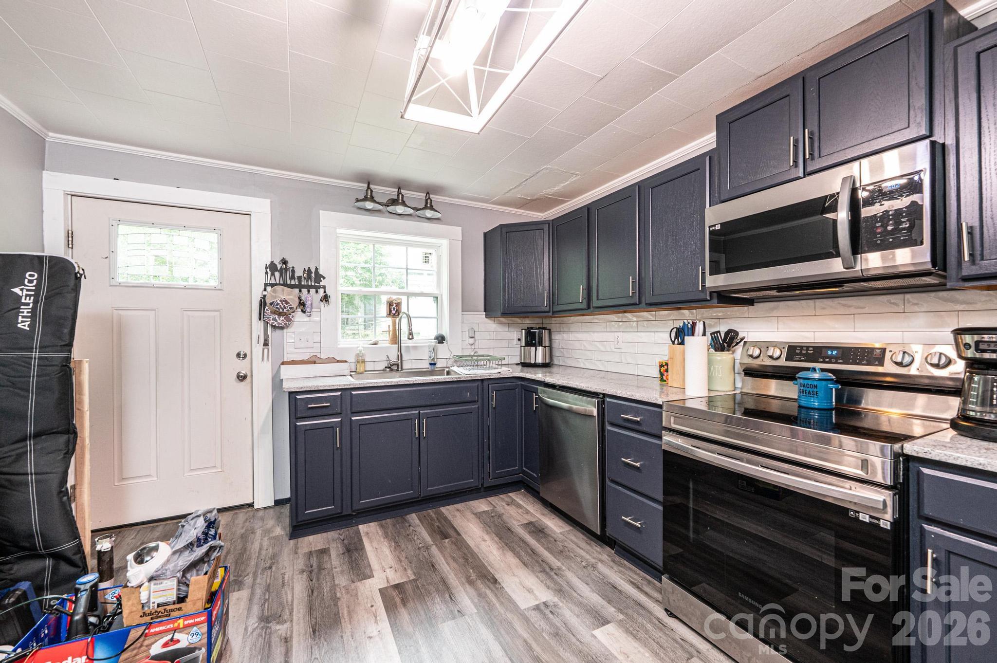224 Broadway Street Property Photo 19