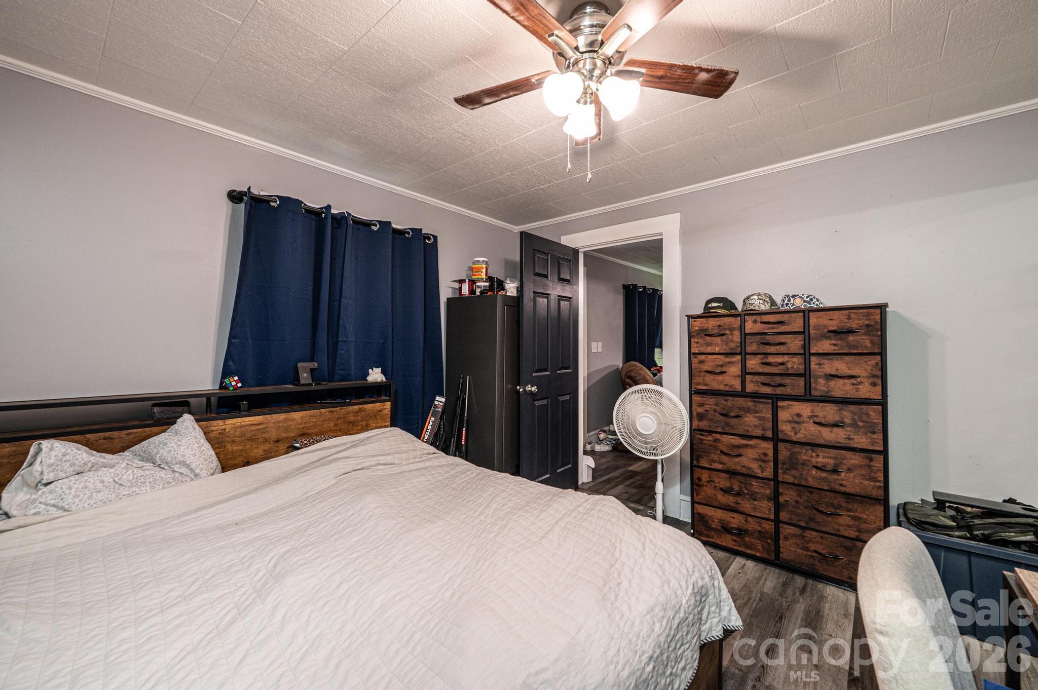224 Broadway Street Property Photo 23