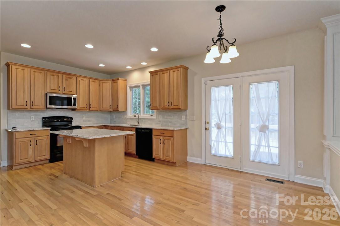 10496 Gunnison Lane Property Photo 8