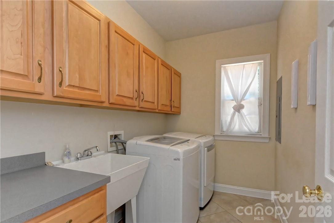 10496 Gunnison Lane Property Photo 13
