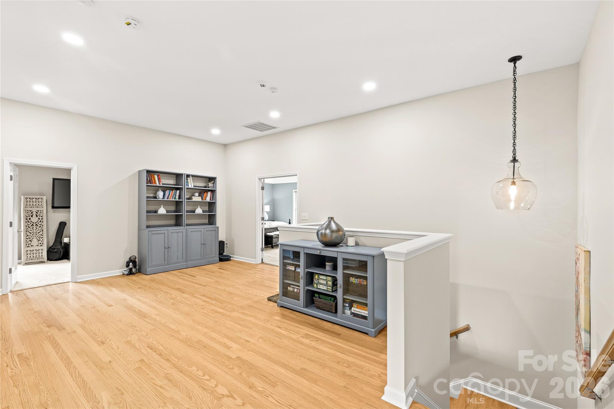 3207 Lakehurst Crossing Property Photo 21