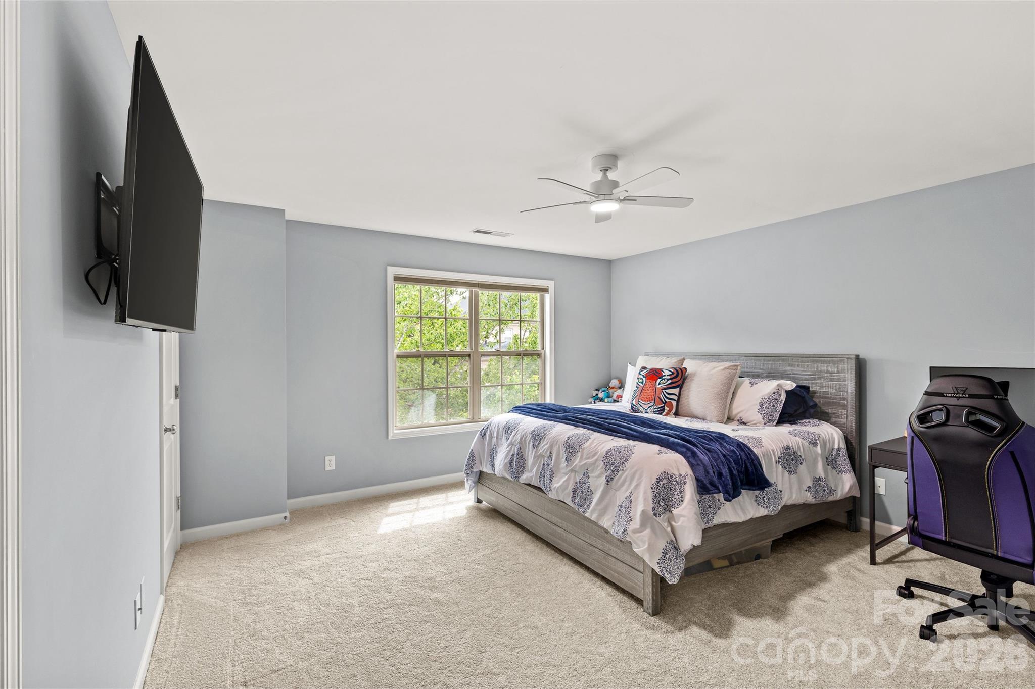 3207 Lakehurst Crossing Property Photo 28