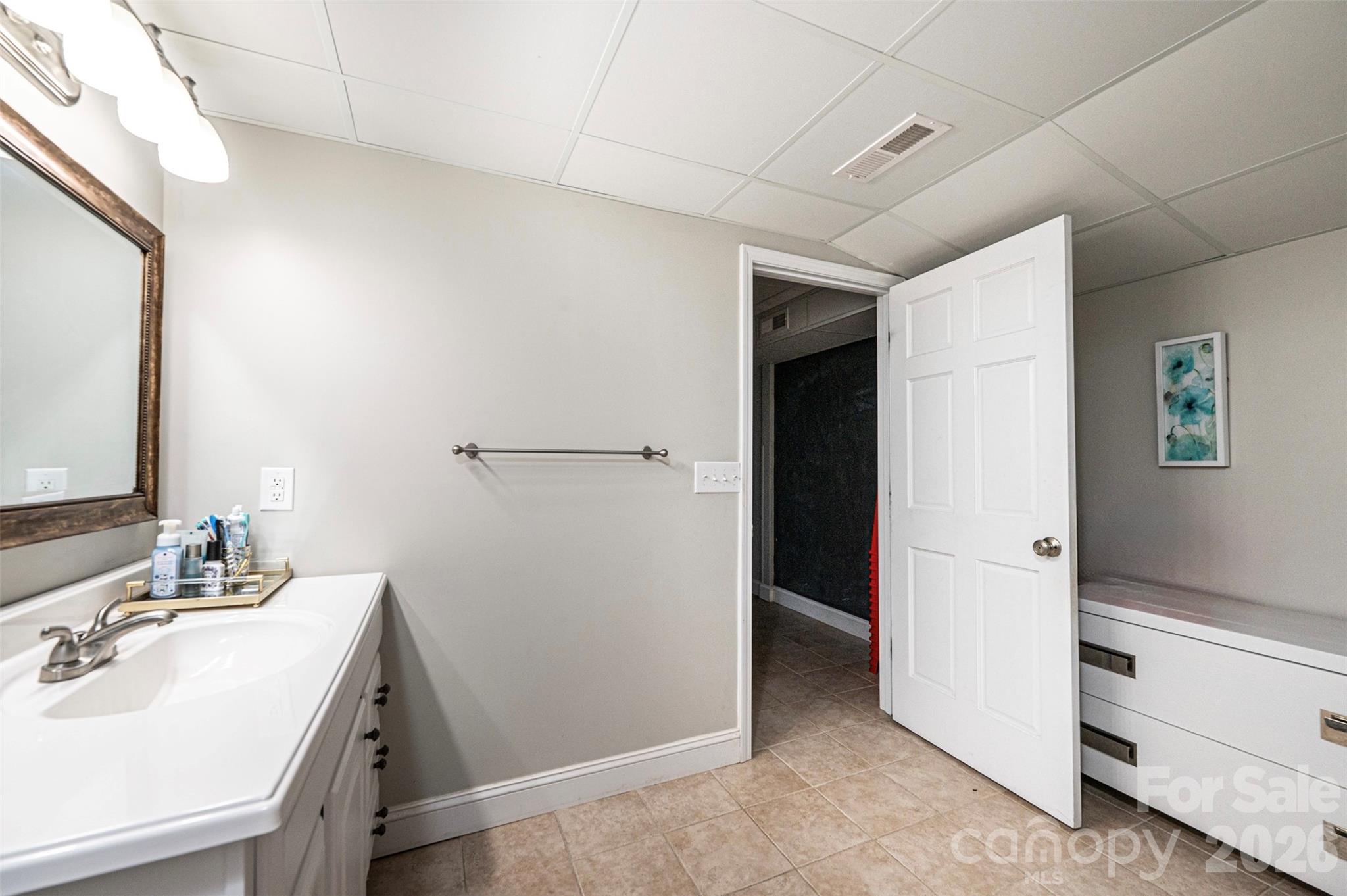 1718 30th Avenue Place Property Photo 43