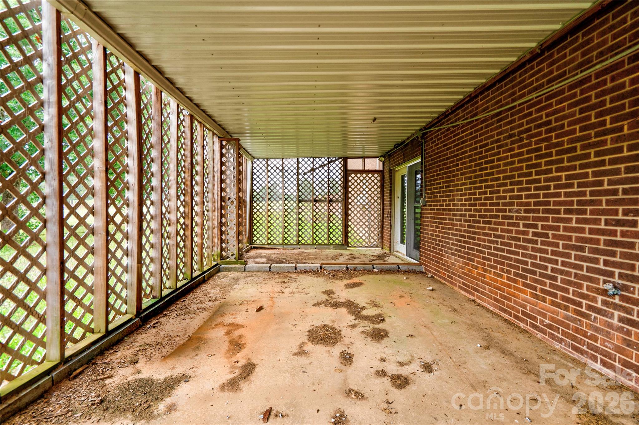 3016 Longwood Drive Property Photo 35