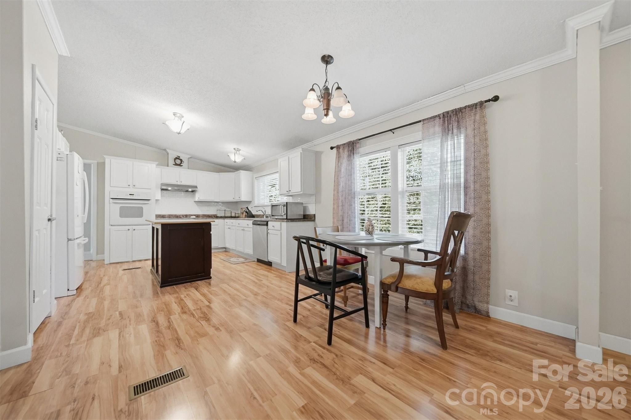 3991 Silver Creek Terrace Property Photo 5