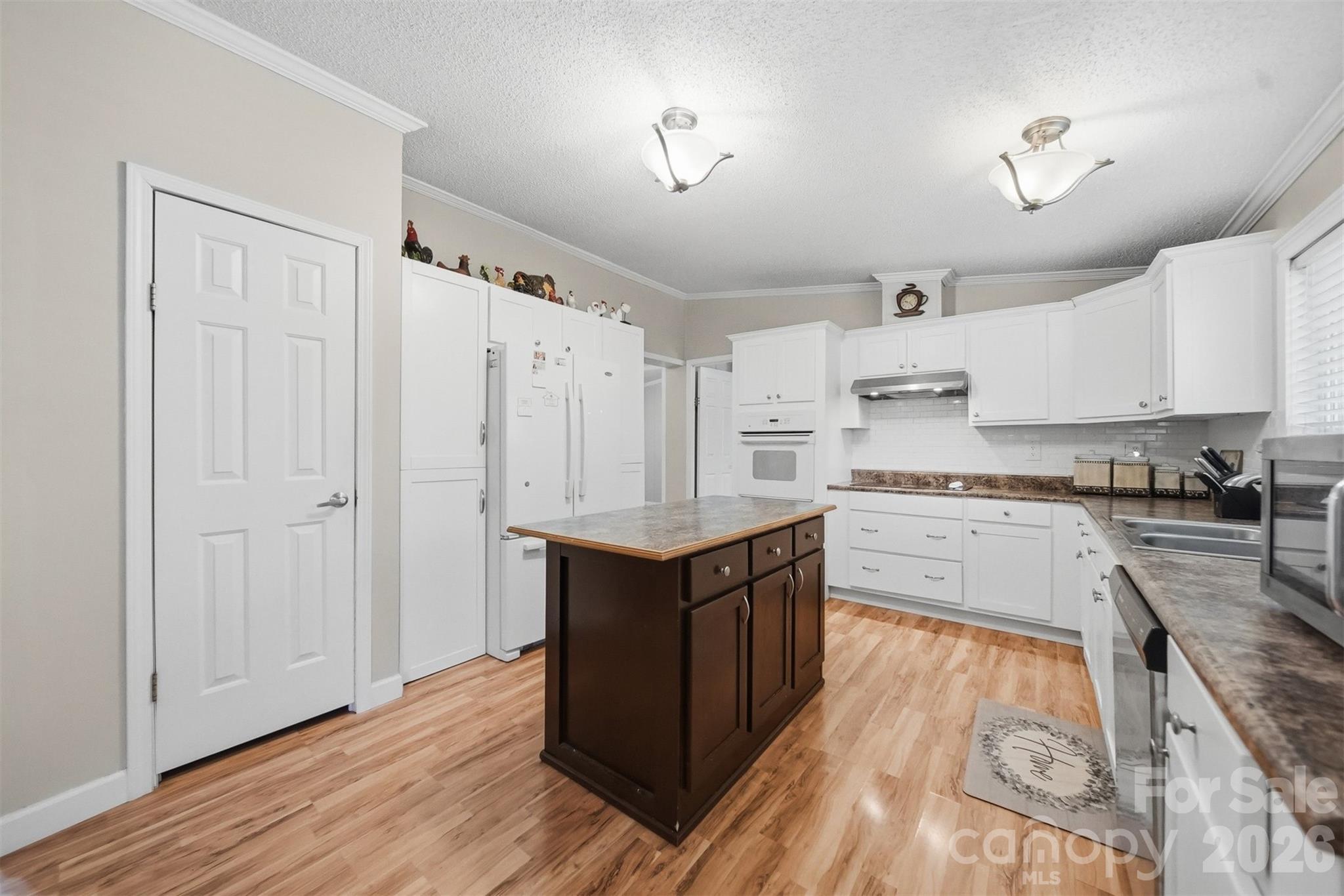 3991 Silver Creek Terrace Property Photo 8